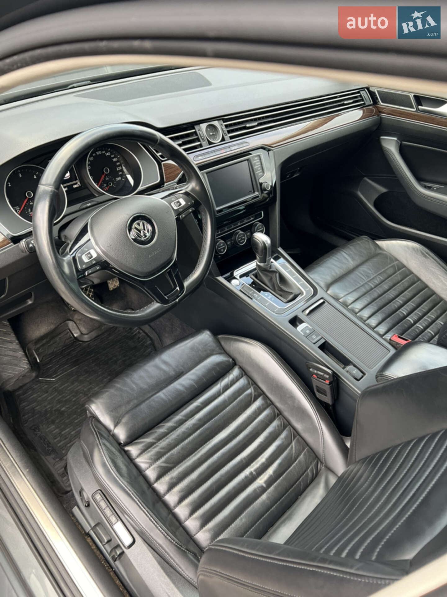 Volkswagen Passat 2015 VIN WVWZZZ3CZFE459564 фото оголошення 4 з 33