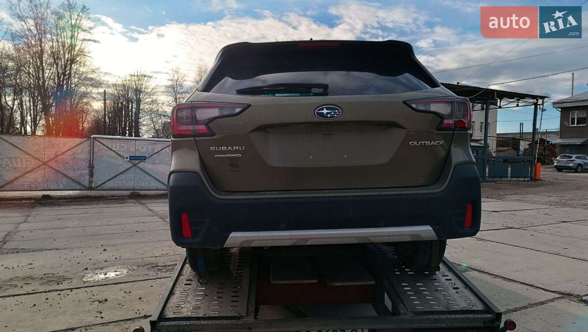 Subaru Outback 2021 VIN 4S4BTANC7N3151413 фото оголошення 3 з 10