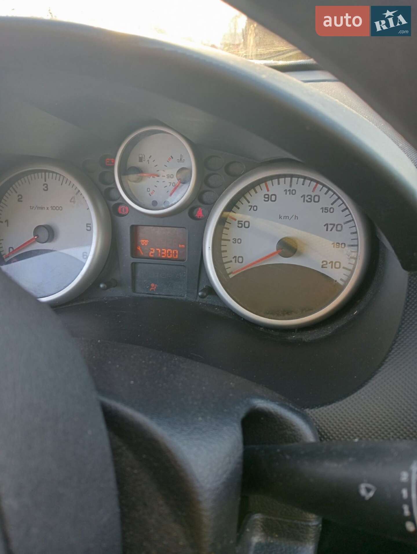 Peugeot 206 2009 VIN VF32M8HZA9Y014696 фото оголошення 3 з 11