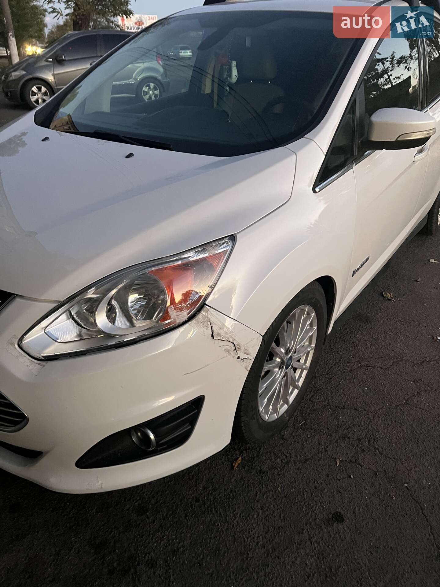 Ford C-Max 2013 VIN 1FADP5BU9DL549426 фото оголошення 6 з 10
