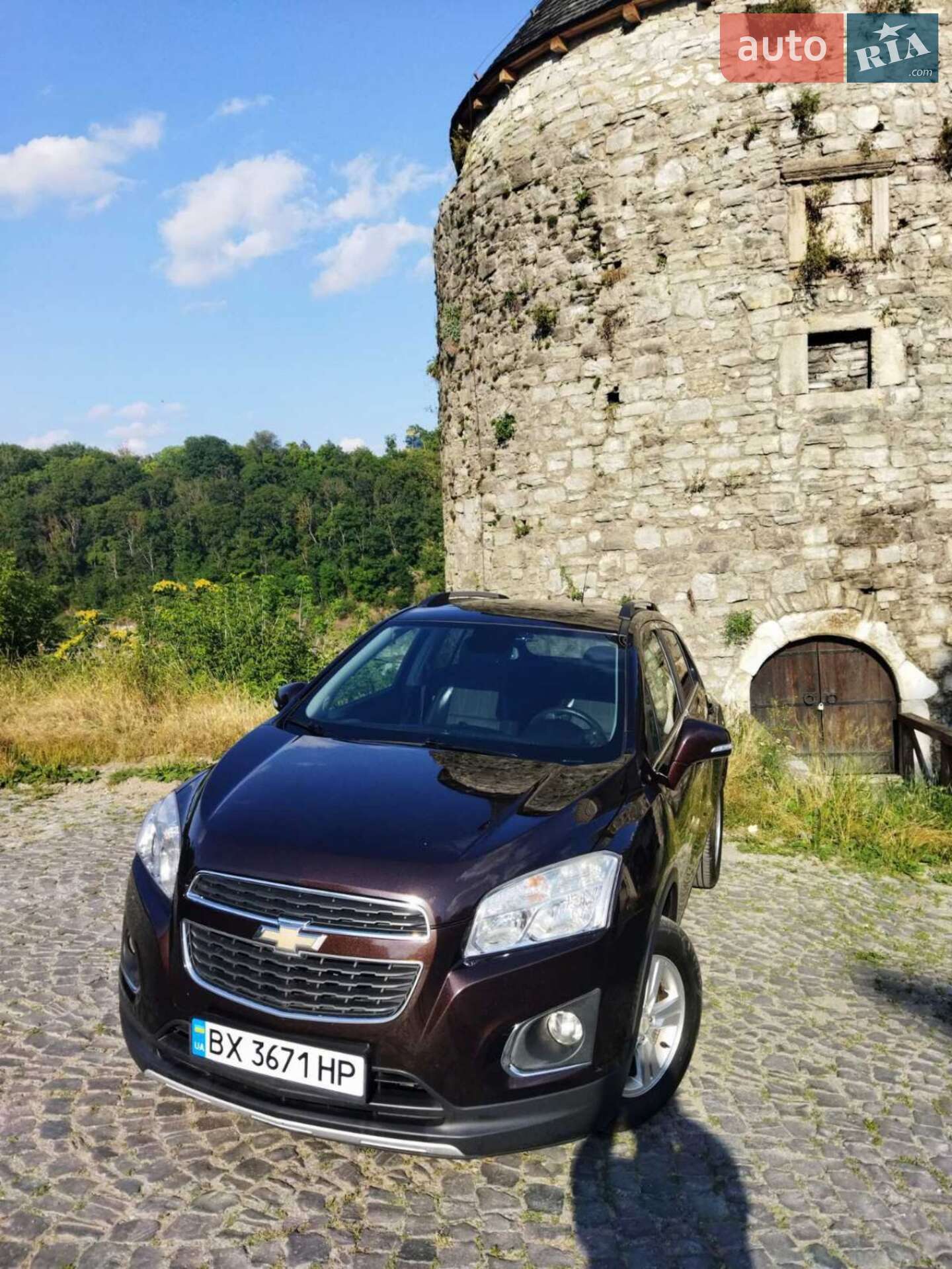 Chevrolet Tracker 2014 VIN Y6DBG7689EB656692 фото оголошення 9 з 119