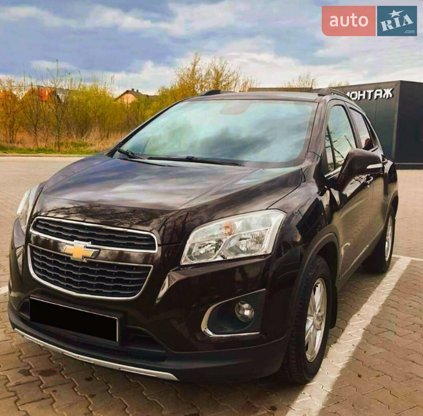Chevrolet Tracker 2014 VIN Y6DBG7689EB656692 фото оголошення 4 з 119