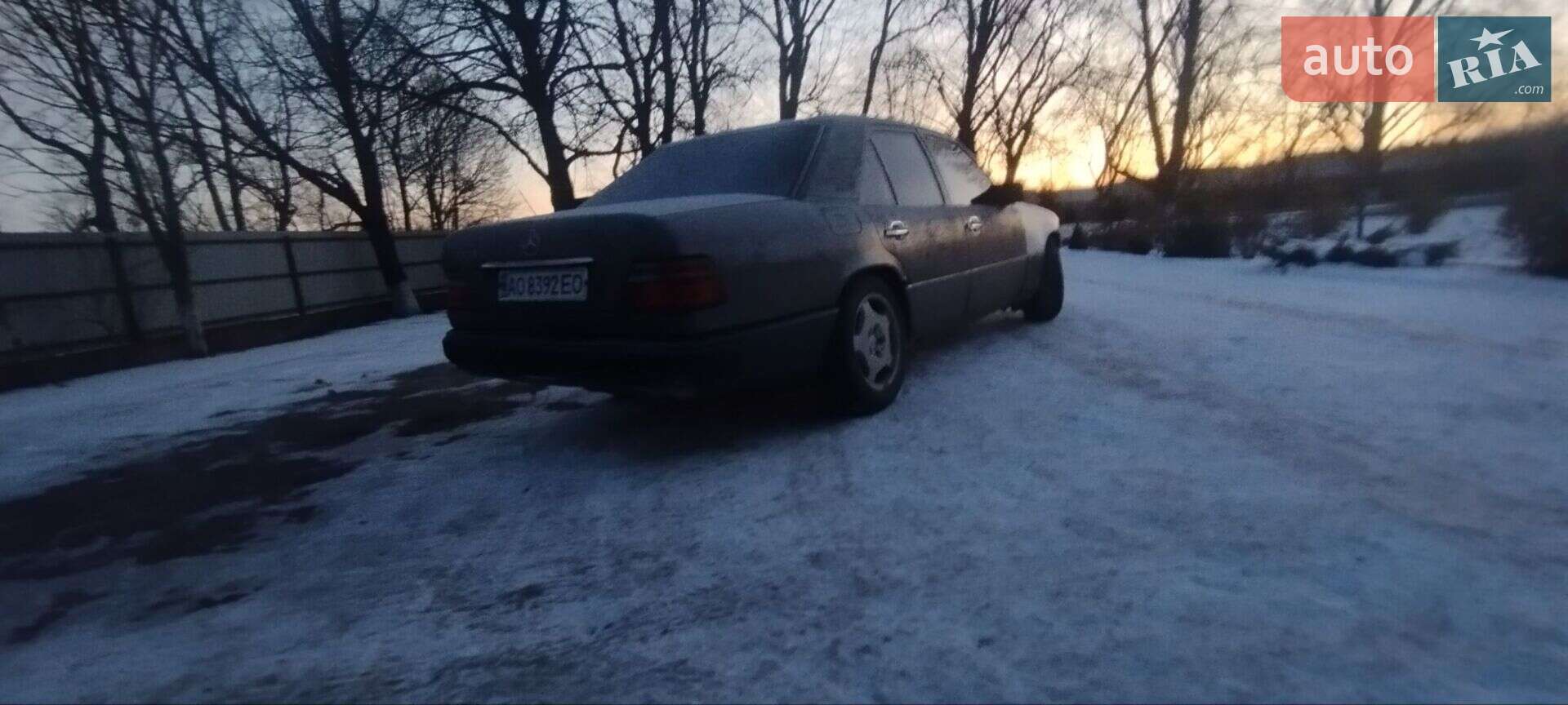 Mercedes-Benz E-Class 1994 VIN WDB1240221C027051 фото оголошення 18 з 20