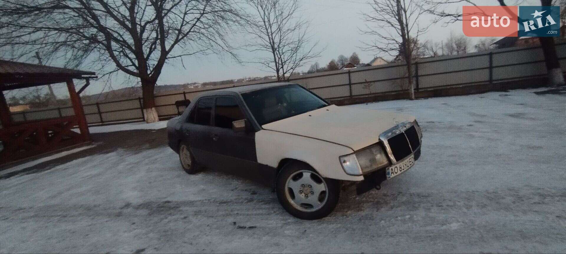 Mercedes-Benz E-Class 1994 VIN WDB1240221C027051 фото оголошення 17 з 20