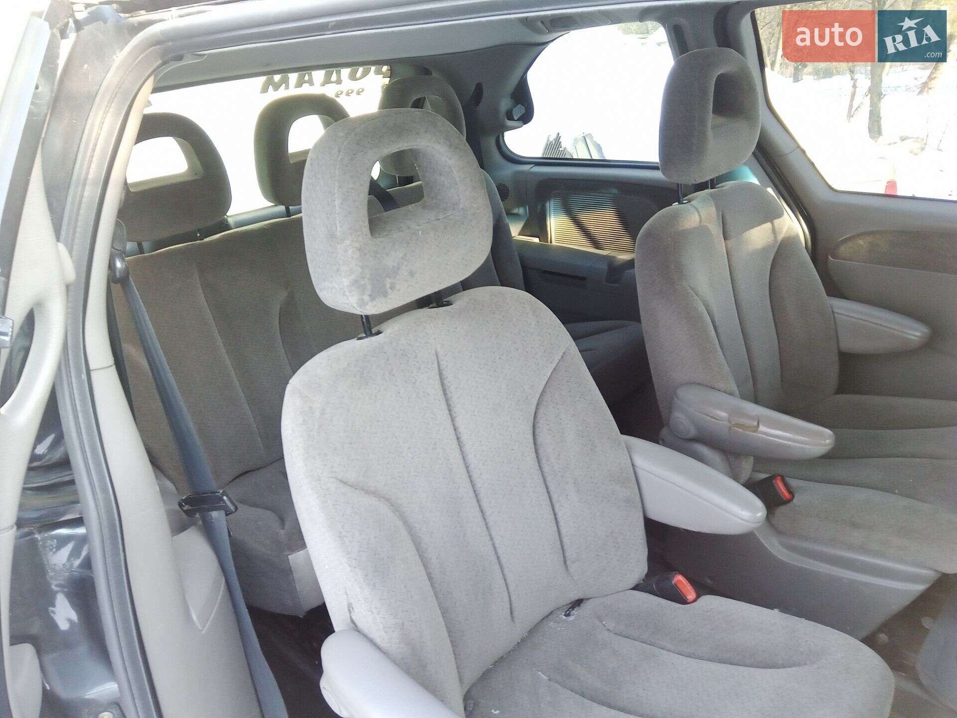 Chrysler Voyager 2001 VIN 1C8GYN2BX1U124269 фото оголошення 7 з 10