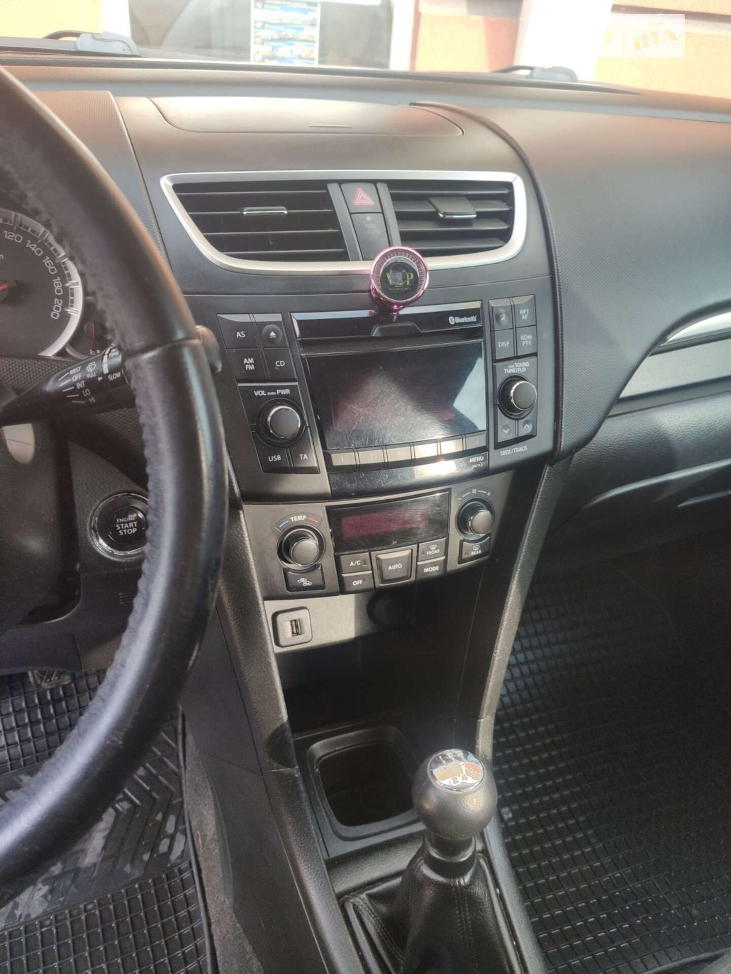Suzuki Swift 2013 VIN JSAFZD72S00135664 фото оголошення 9 з 12