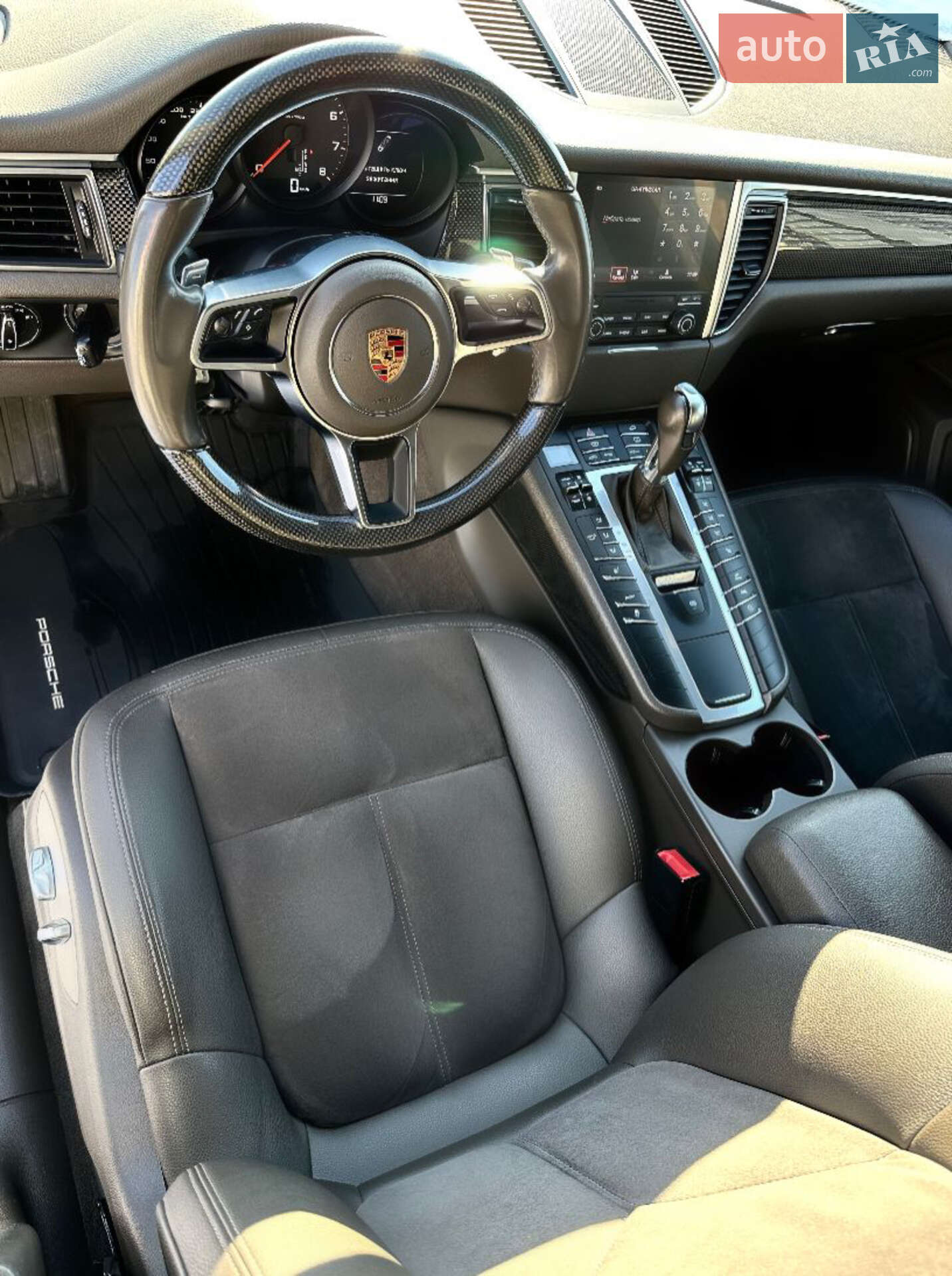 Porsche Macan 2017 VIN WP1ZZZ95ZHLB12572 фото оголошення 5 з 24