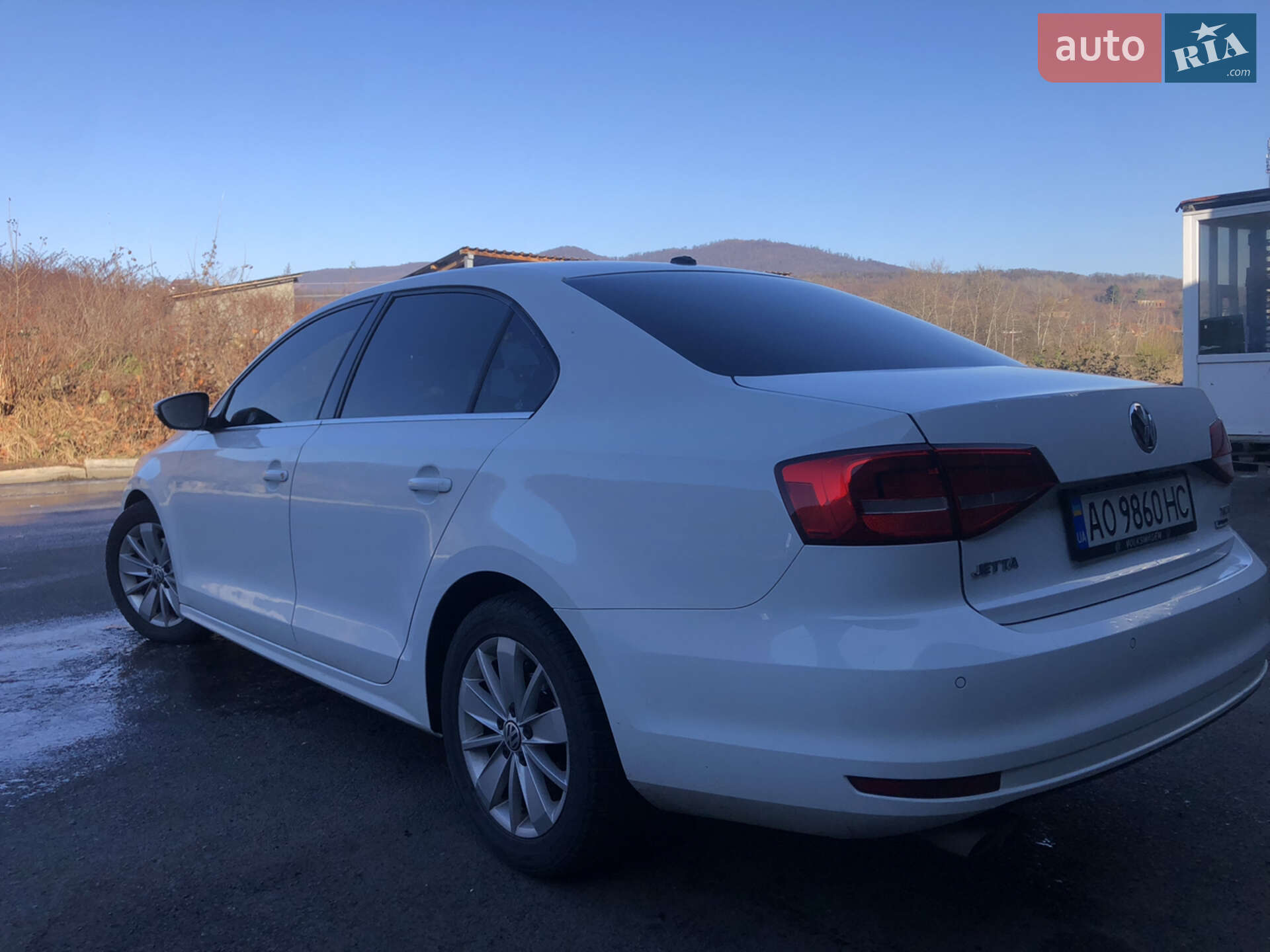Volkswagen Jetta 2015 VIN WVWZZZ16ZFM054658 фото оголошення 2 з 21