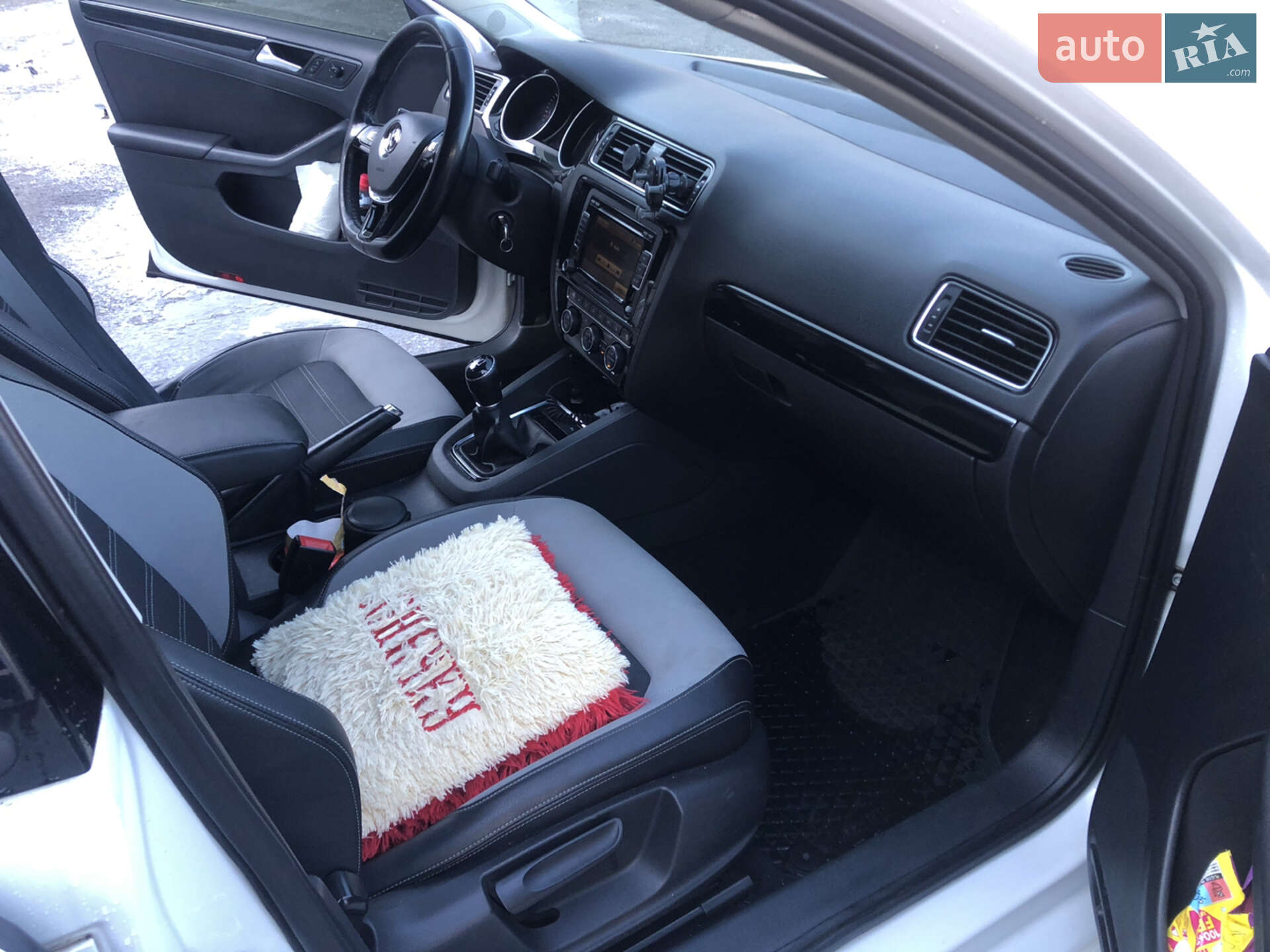 Volkswagen Jetta 2015 VIN WVWZZZ16ZFM054658 фото оголошення 11 з 21