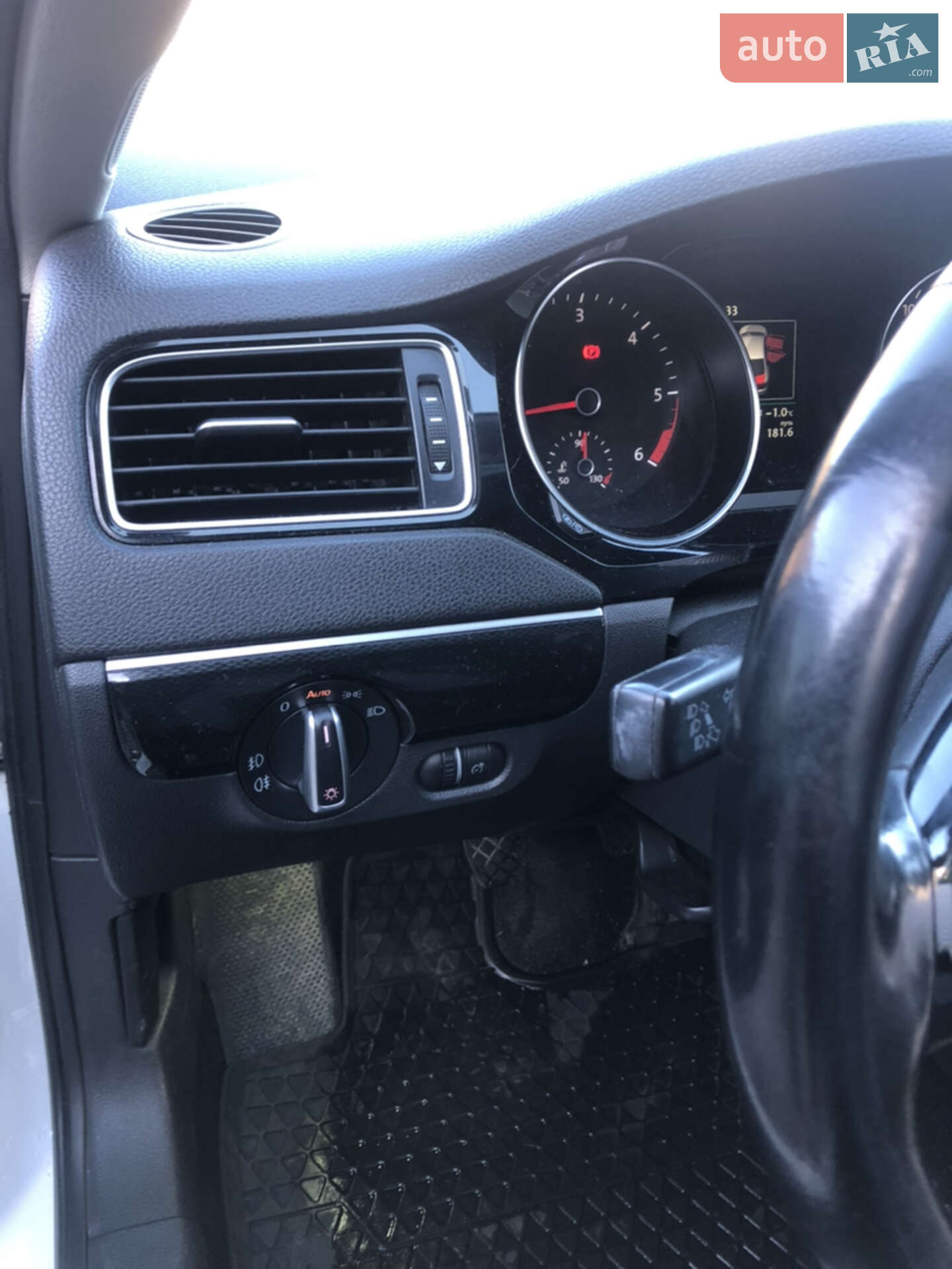 Volkswagen Jetta 2015 VIN WVWZZZ16ZFM054658 фото оголошення 19 з 21