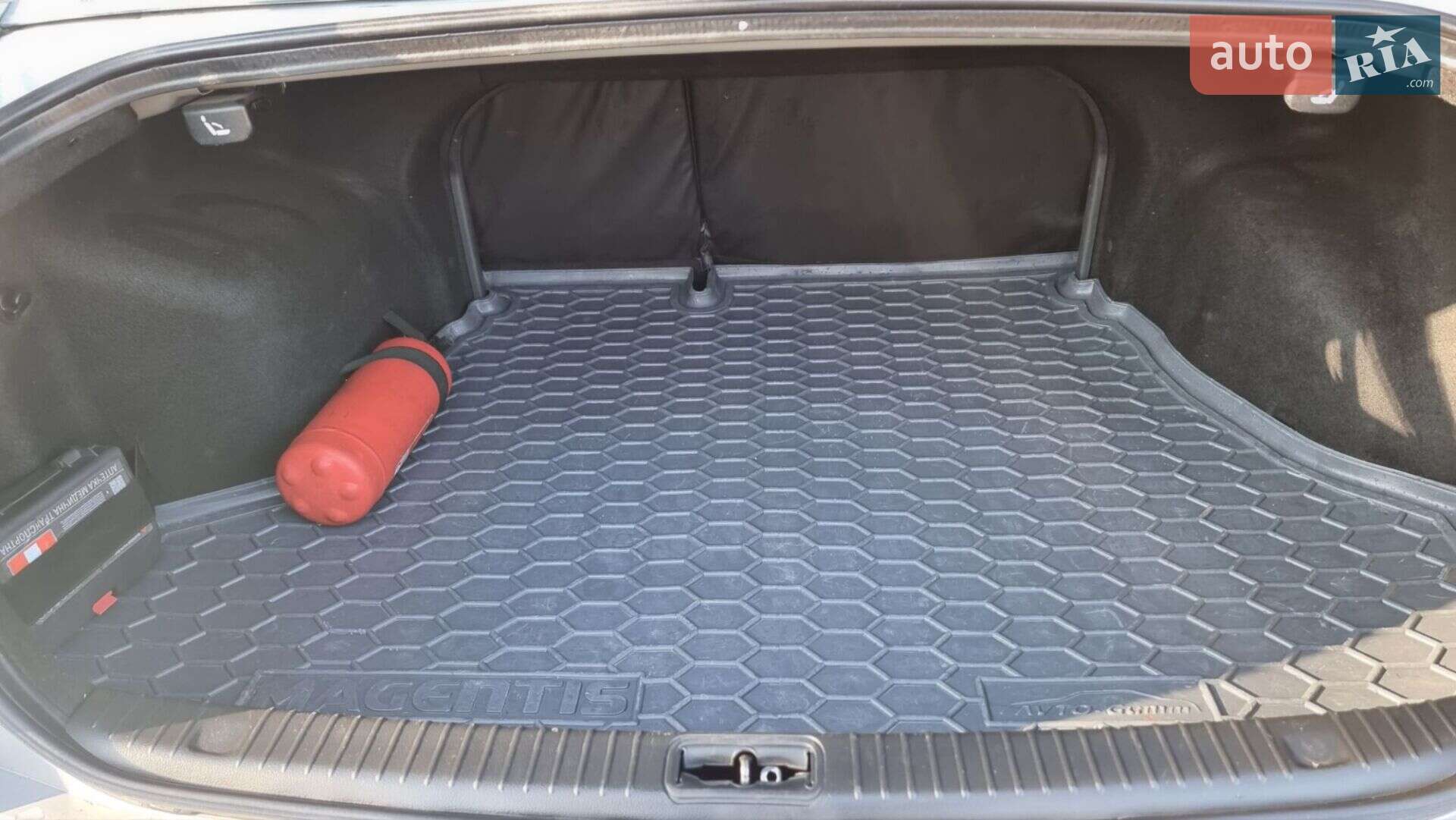 Kia Magentis 2006 VIN KNEGE222265012463 фото оголошення 14 з 15
