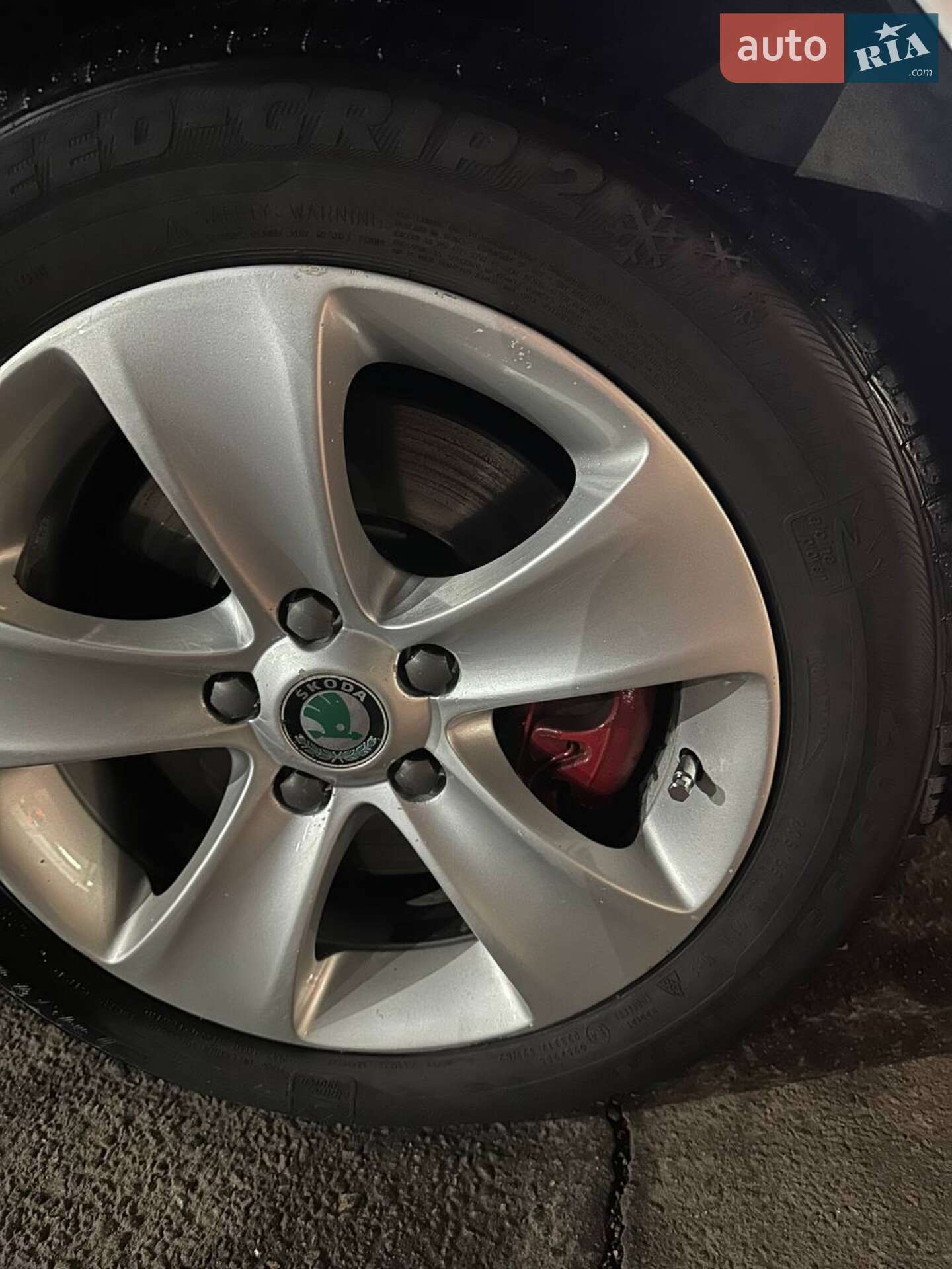 Skoda Superb 2011 VIN TMBAE73T5B9041422 фото оголошення 9 з 16