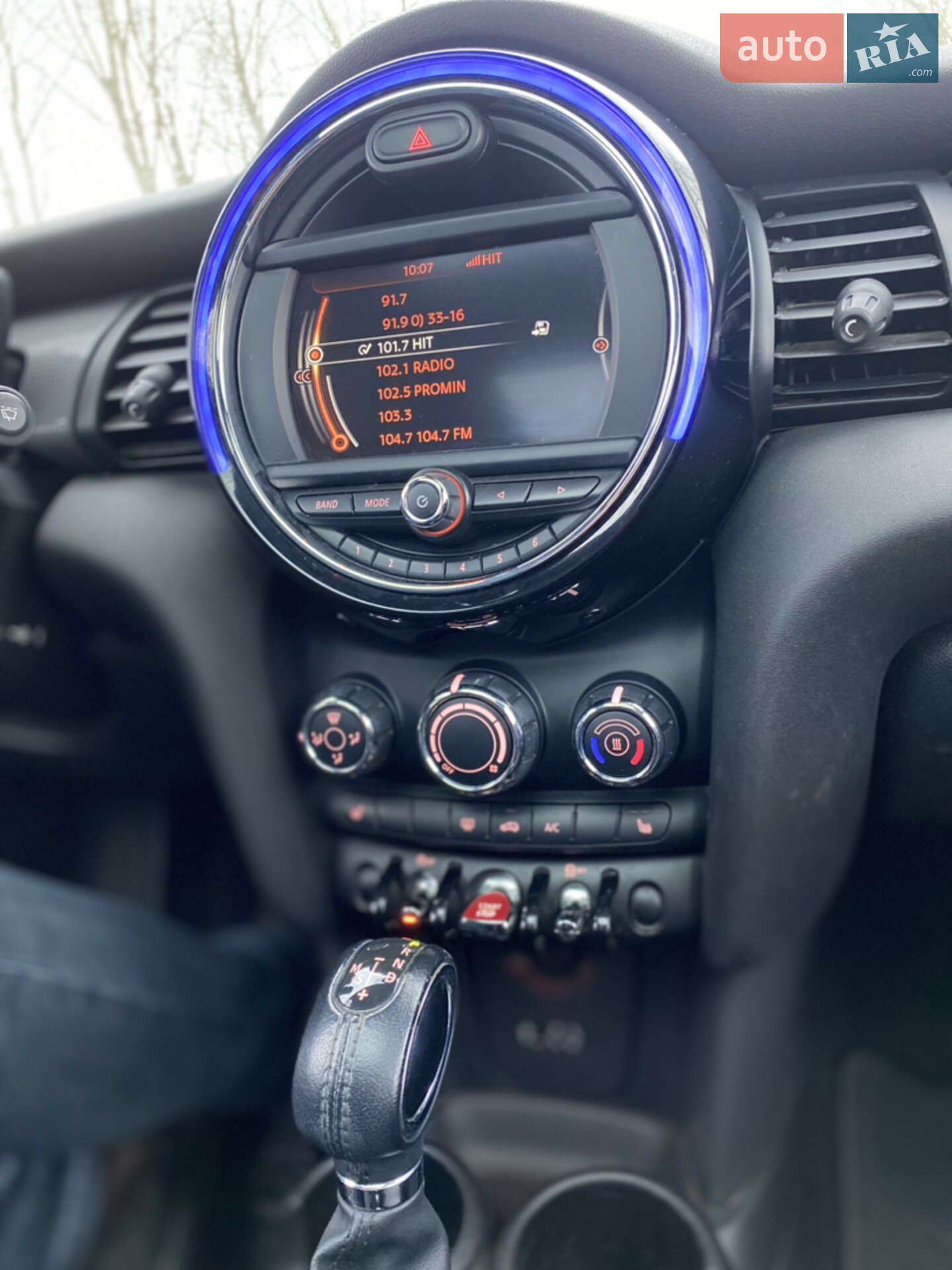 MINI Hatch 2017 VIN WMWXP5C31H2G60545 фото оголошення 11 з 15