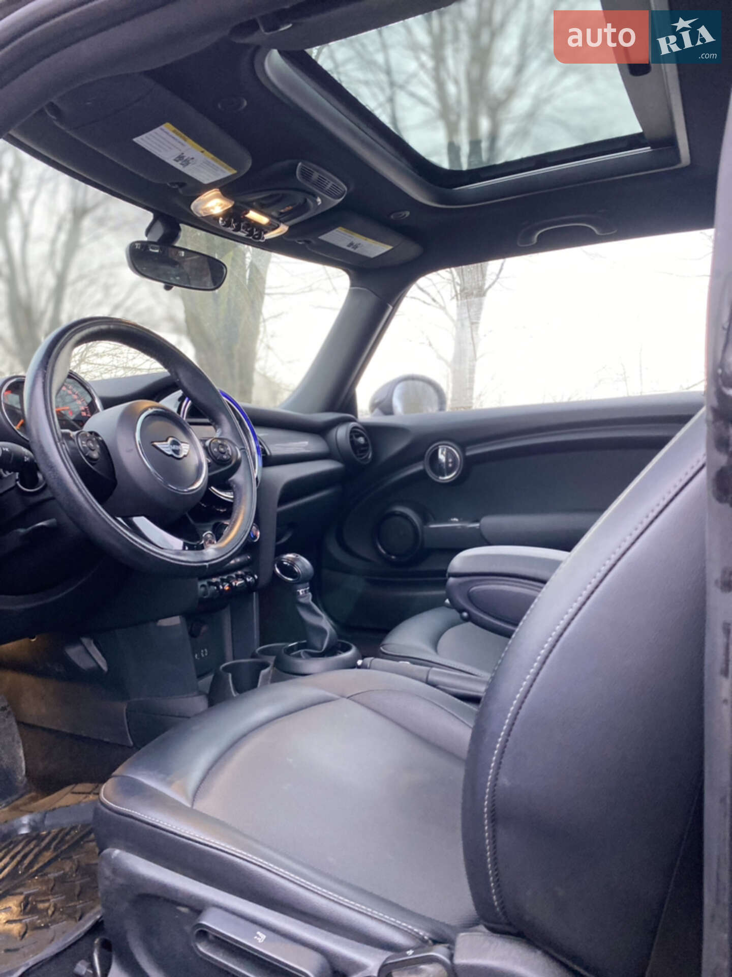 MINI Hatch 2017 VIN WMWXP5C31H2G60545 фото оголошення 15 з 15
