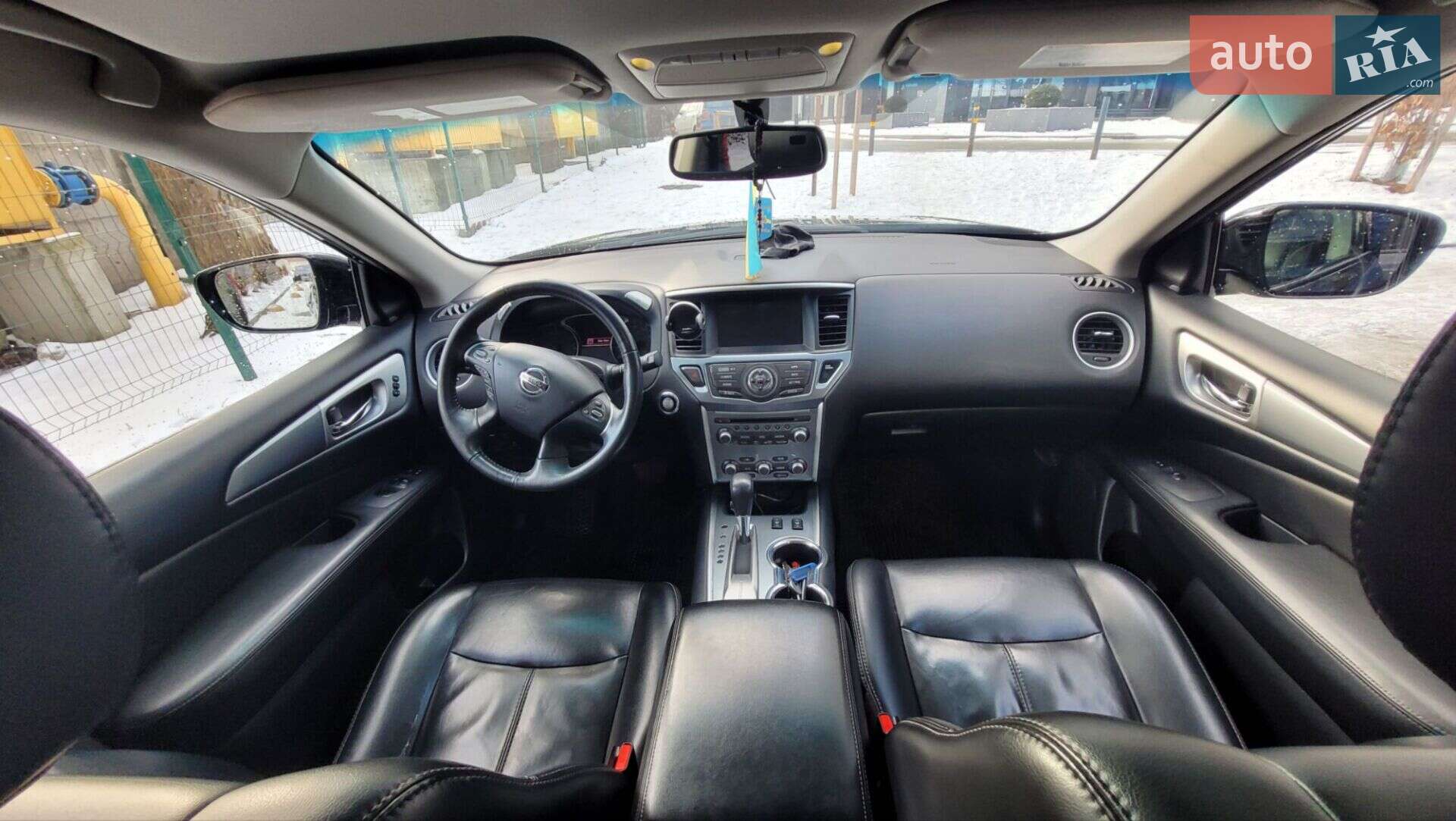 Nissan Pathfinder 2017 VIN 5N1DR2MN8HC677571 фото оголошення 7 з 8