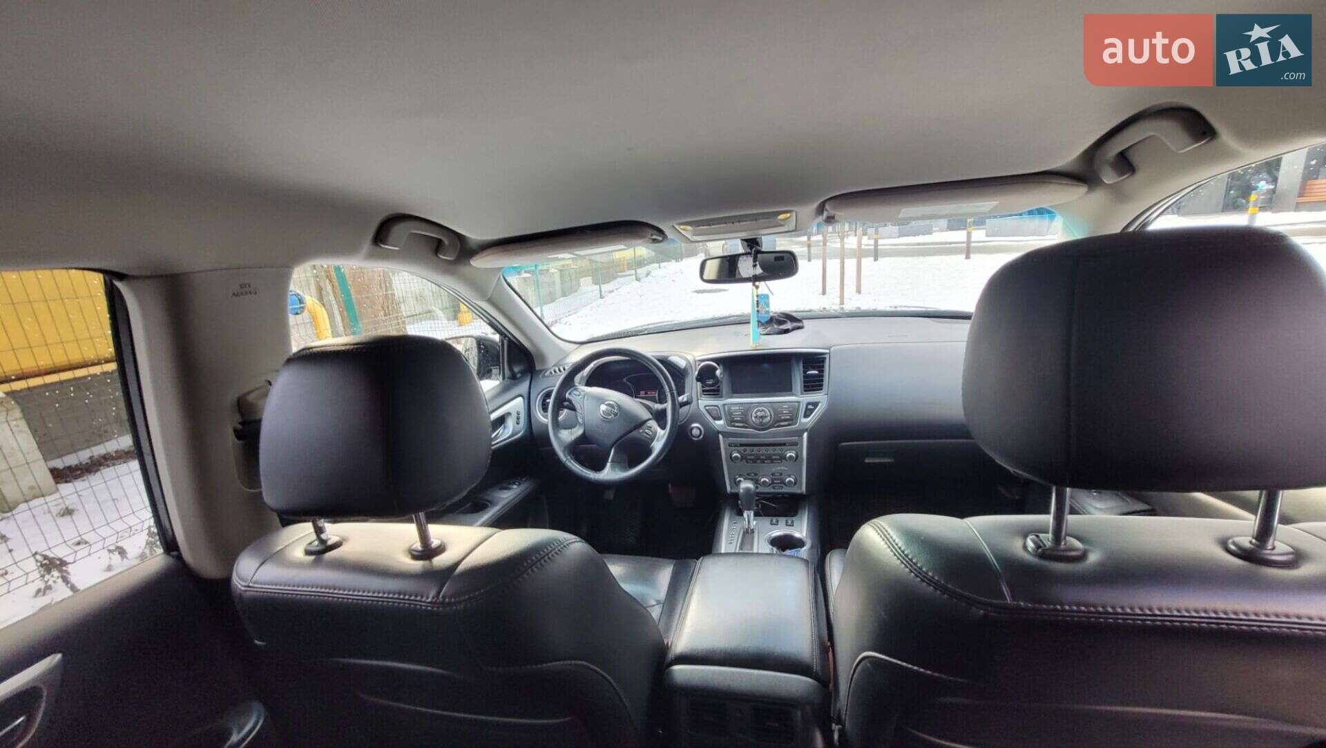 Nissan Pathfinder 2017 VIN 5N1DR2MN8HC677571 фото оголошення 6 з 8