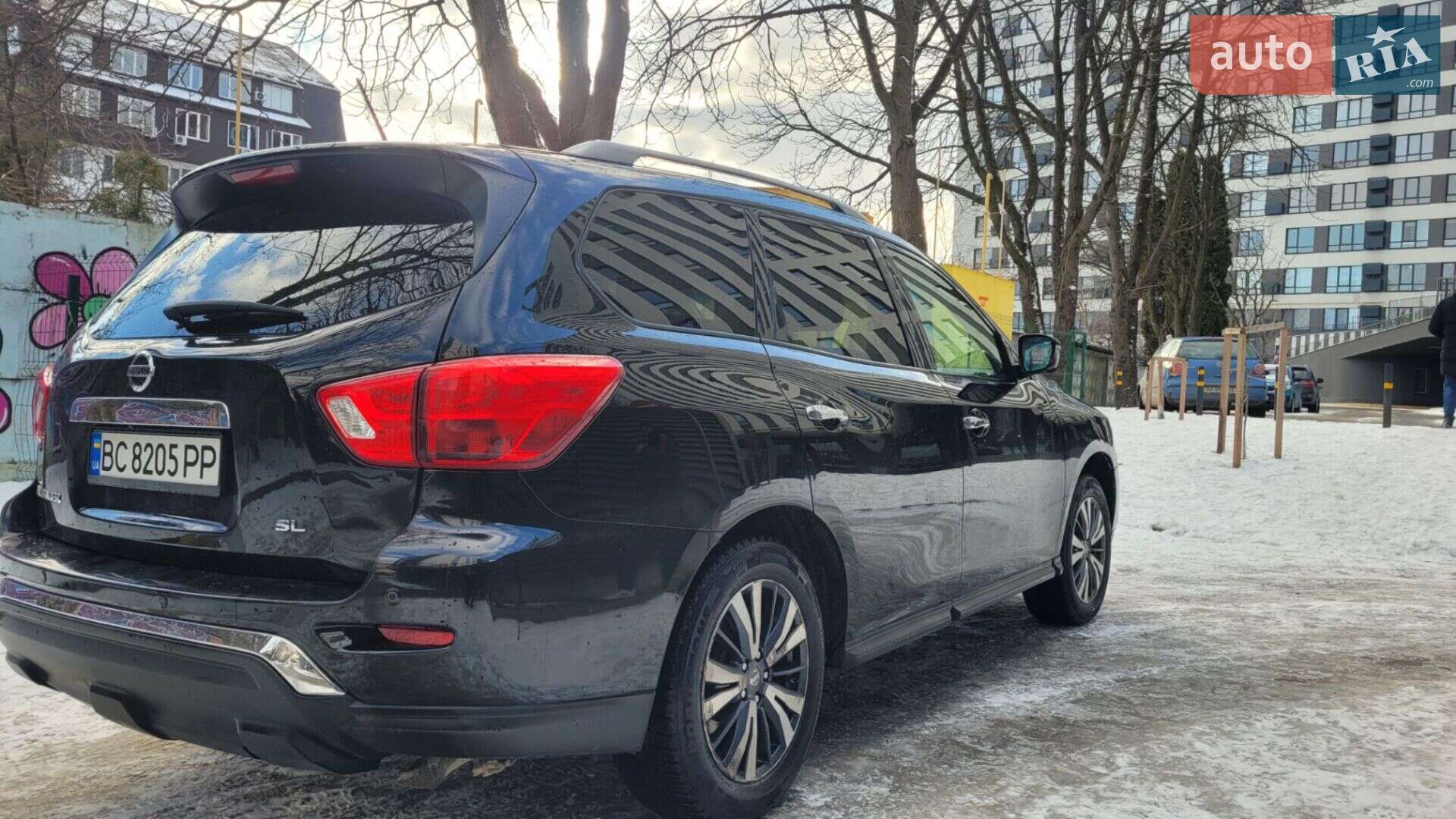 Nissan Pathfinder 2017 VIN 5N1DR2MN8HC677571 фото оголошення 23 з 32