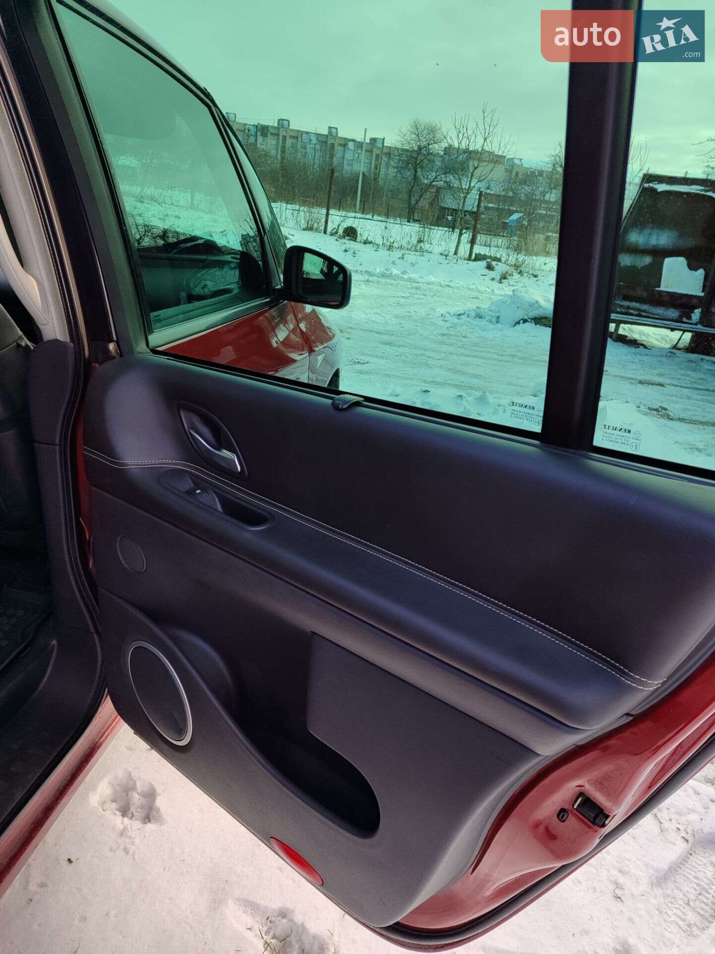 Renault Espace 2011 VIN VF1JK1GS645485970 фото оголошення 28 з 31