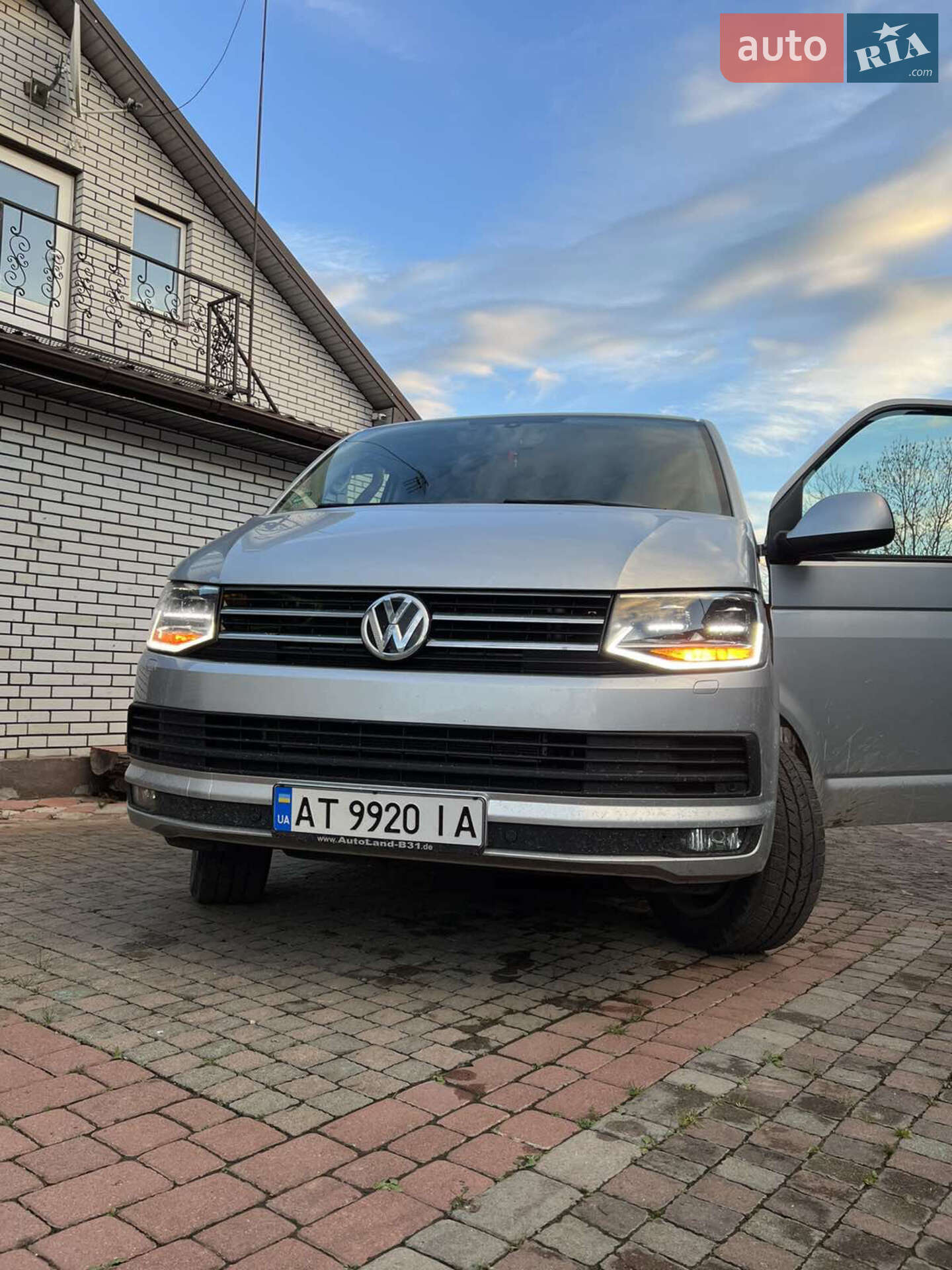 Volkswagen Multivan 2019 VIN WV2ZZZ7HZKH163746 фото оголошення 6 з 48