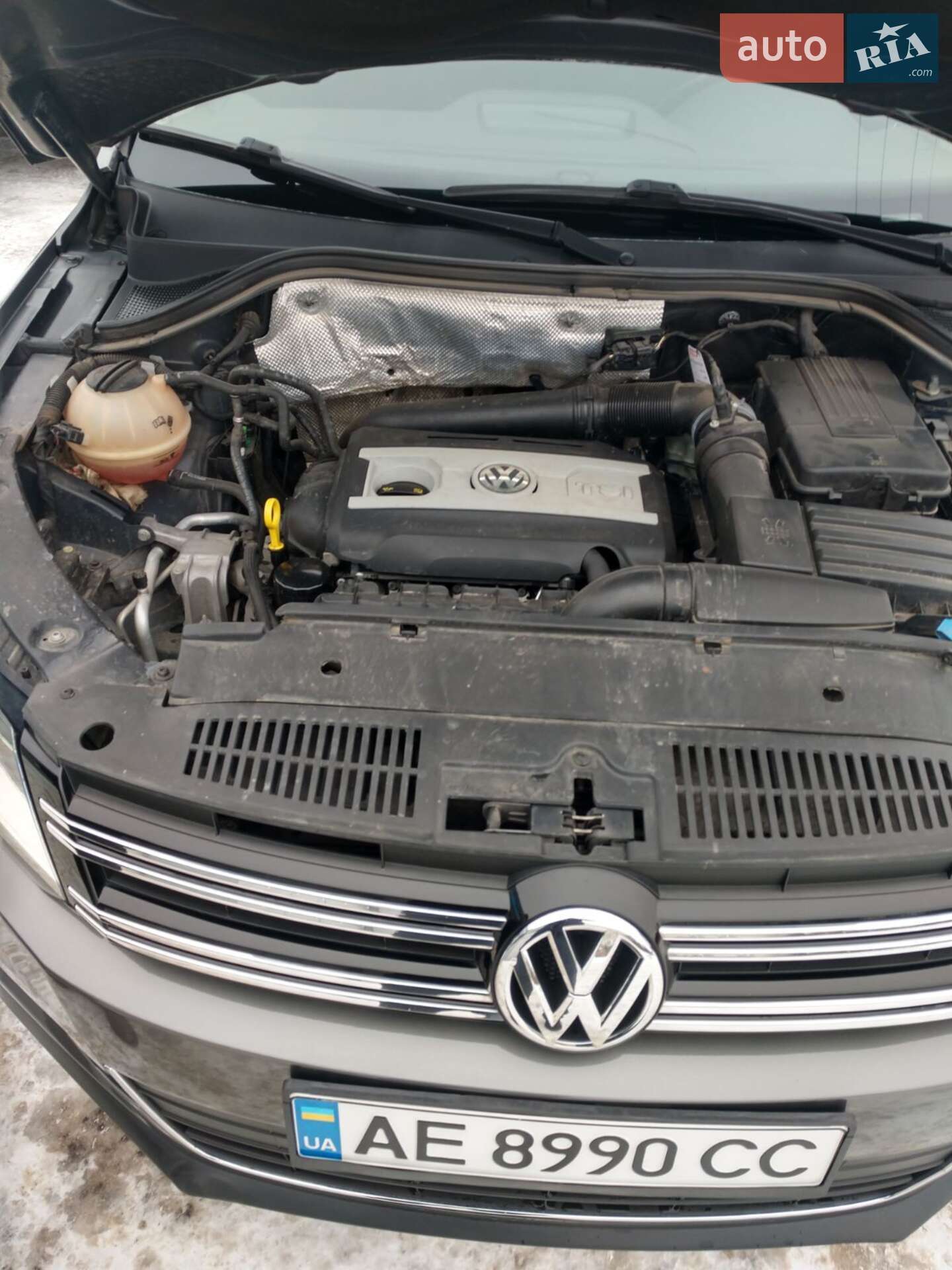 Volkswagen Tiguan 2015 VIN WVGAV7AX7FW612630 фото оголошення 7 з 15
