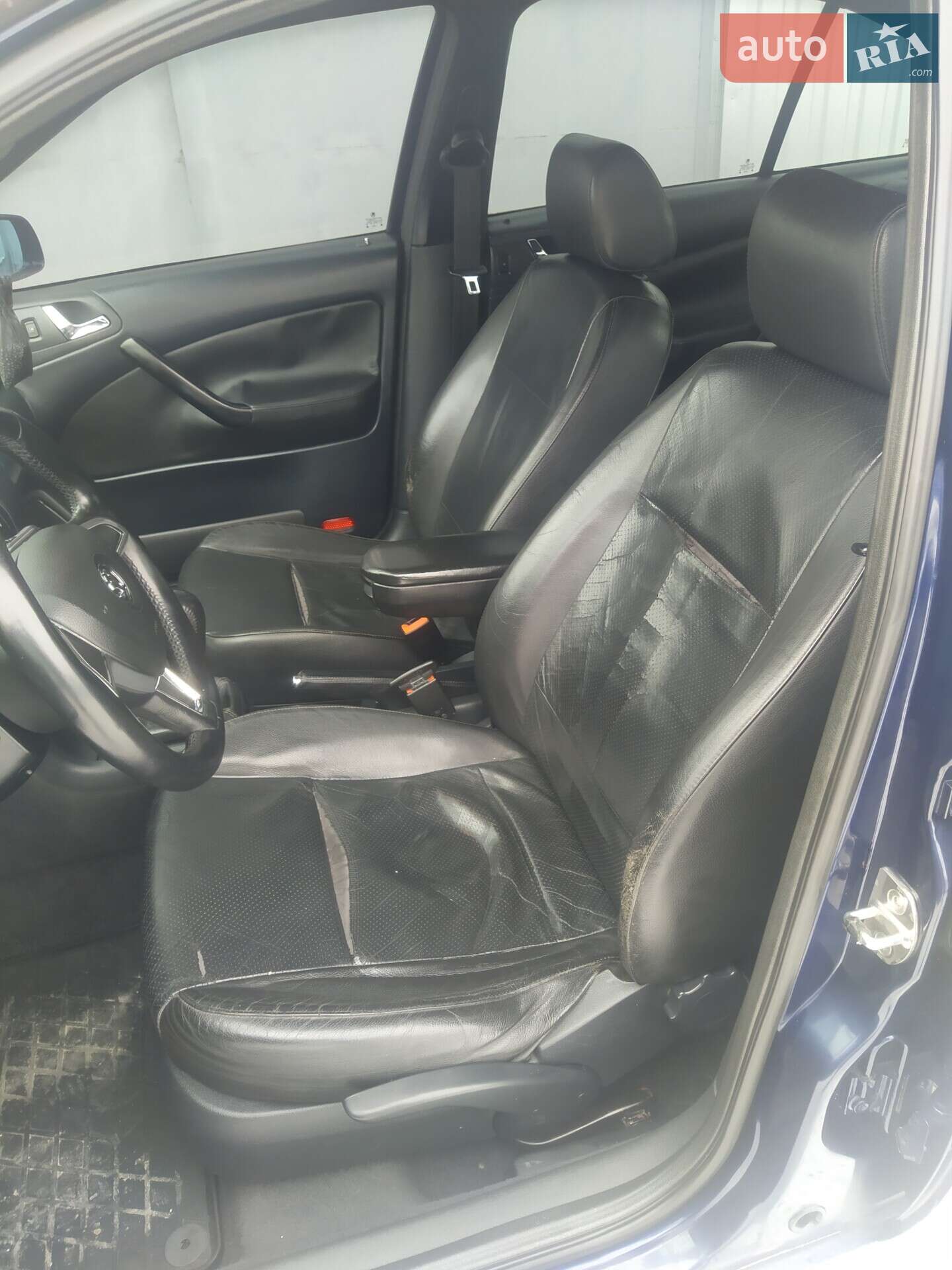 Skoda Octavia 2001 VIN TMBBL41U212467869 фото оголошення 11 з 11