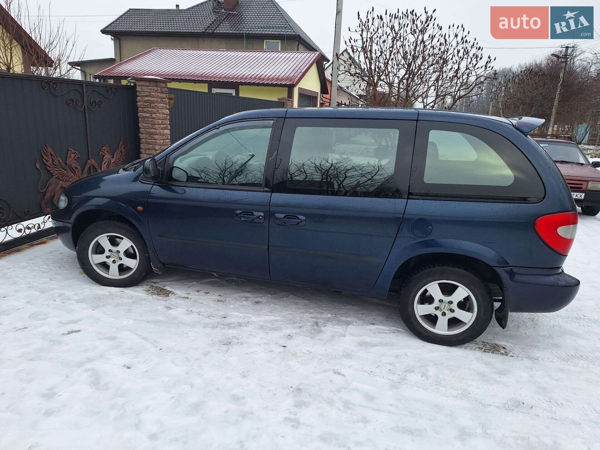 Dodge Ram Van 2002 VIN 1C8GYN7792U565865 фото оголошення 2 з 9