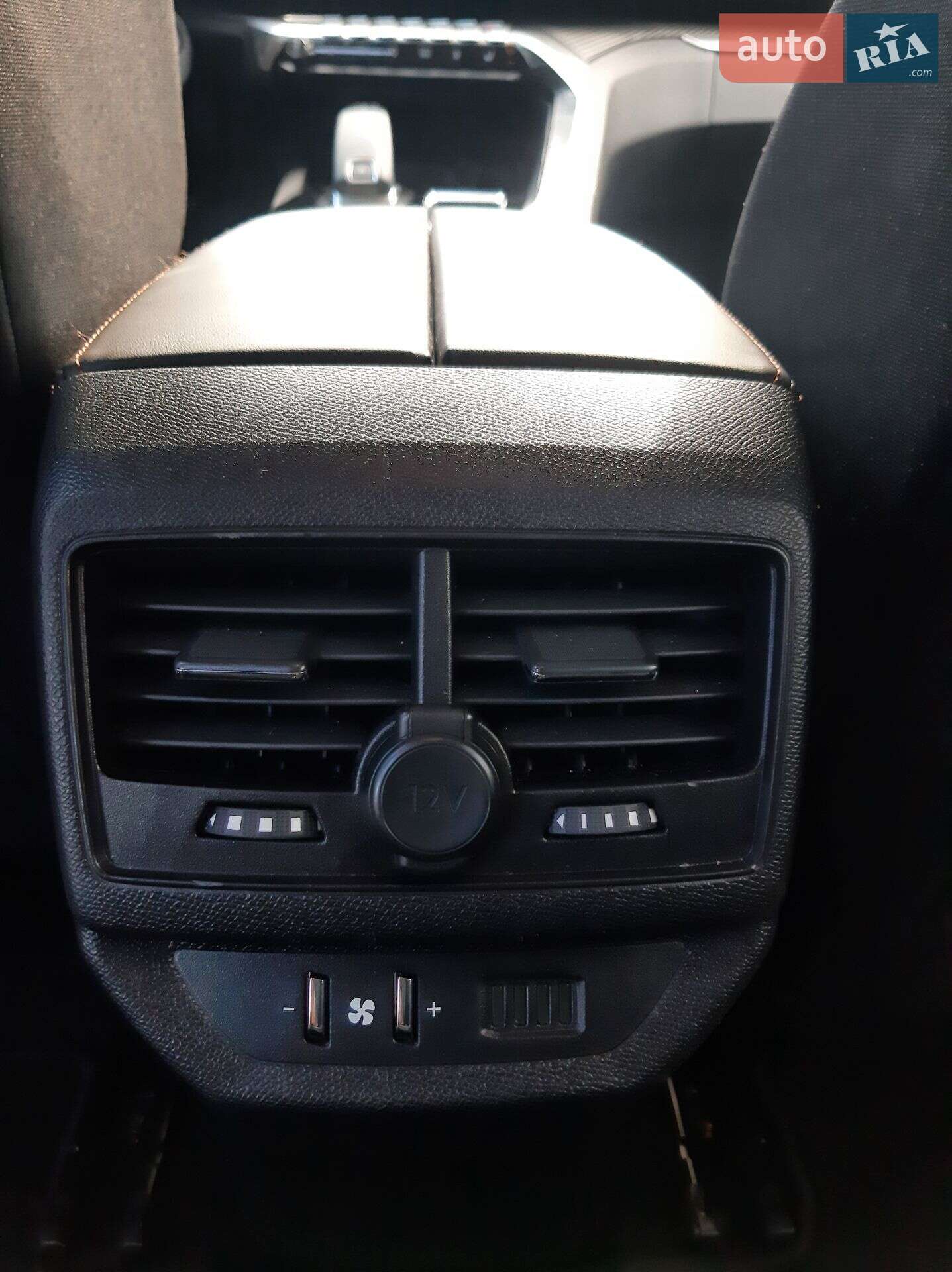 Peugeot 5008 2018 VIN VF3MCYHZRJL039613 фото оголошення 46 з 51