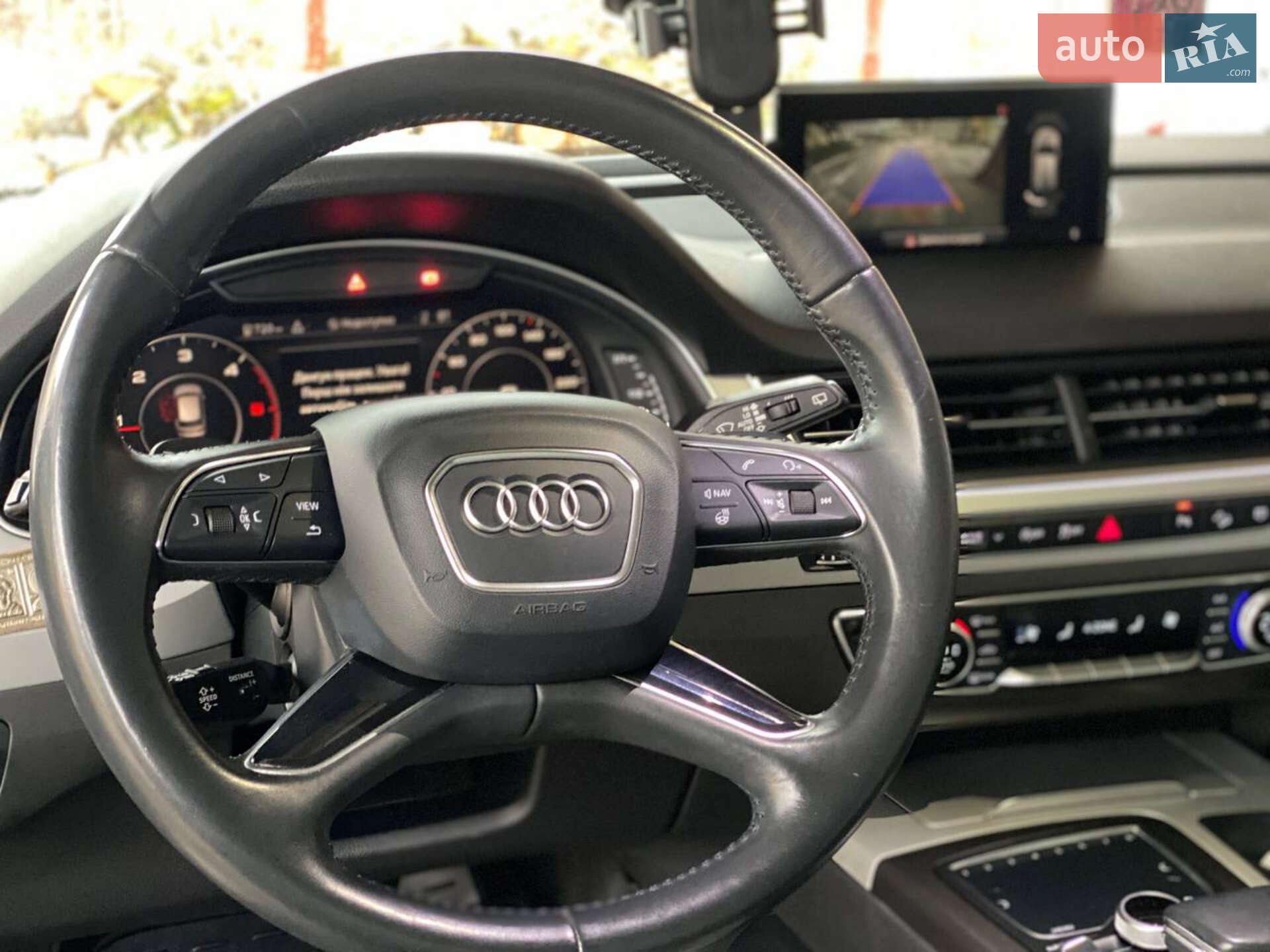Audi Q7 2018 VIN WAUZZZ4MXJD039930 фото оголошення 11 з 20