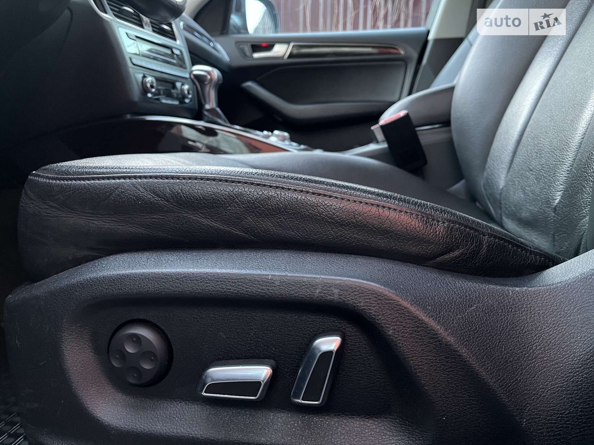 Audi Q5 2014 VIN WA1LFAFP3EA074479 фото оголошення 16 з 17