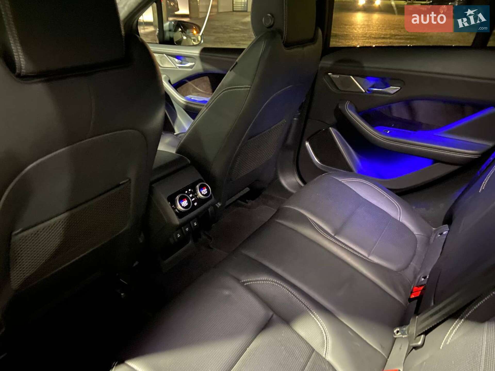 Jaguar I-Pace 2018 VIN SADHA2B1XK1F66754 фото оголошення 9 з 15