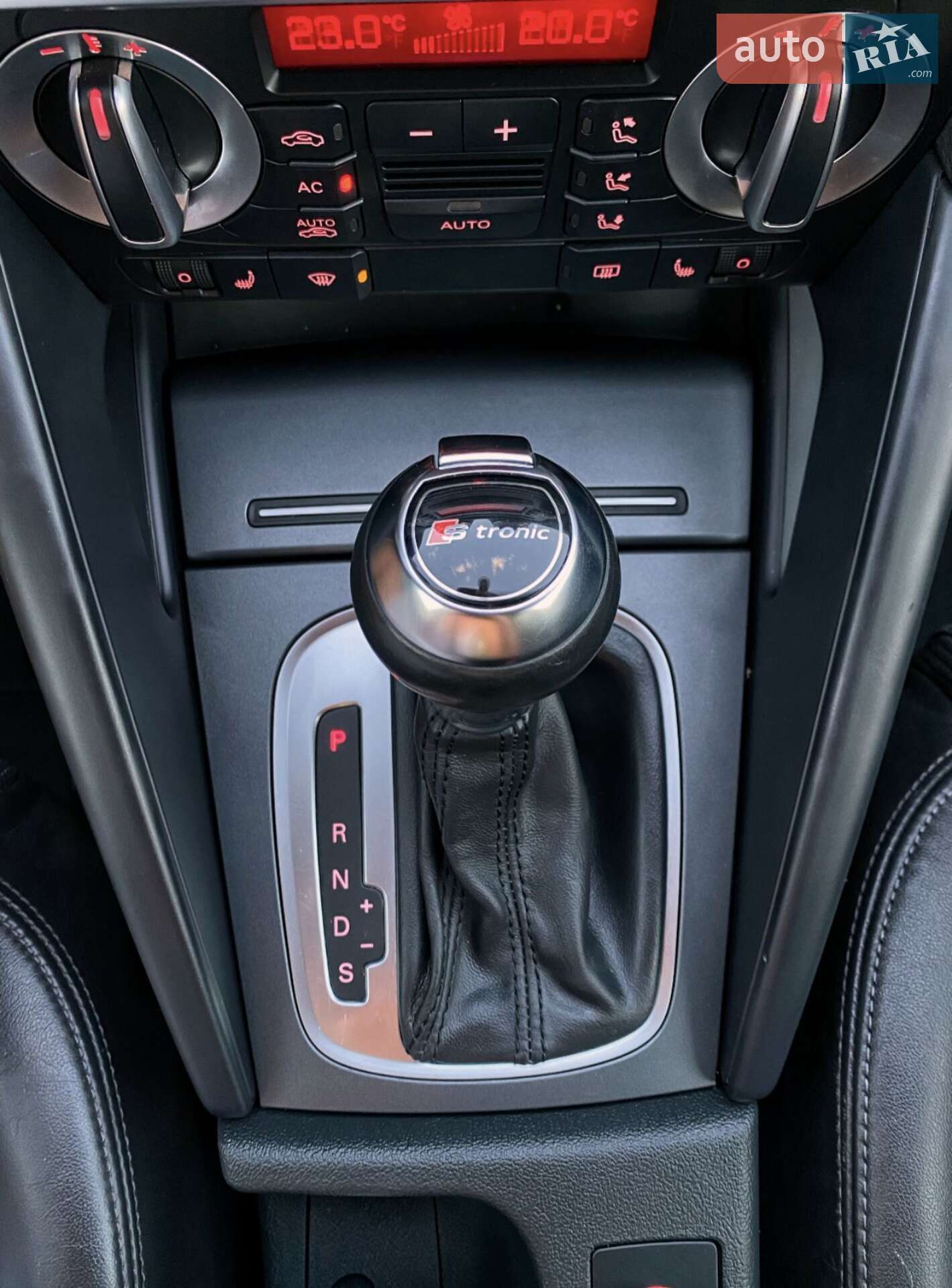 Audi A3 2012 VIN WAUZZZ8P0DA054771 фото оголошення 11 з 14