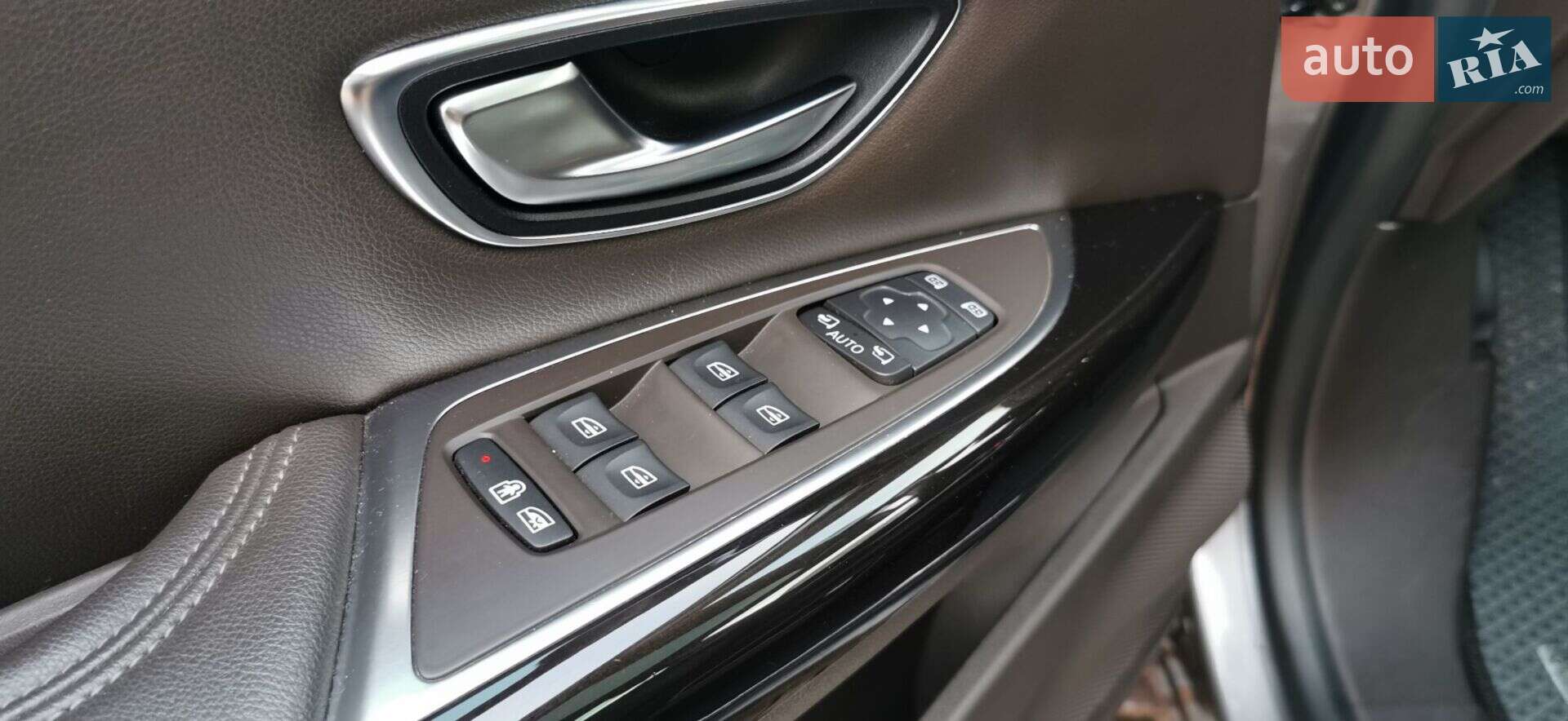 Renault Espace 2015 VIN VF1RFC00453700194 фото оголошення 18 з 28