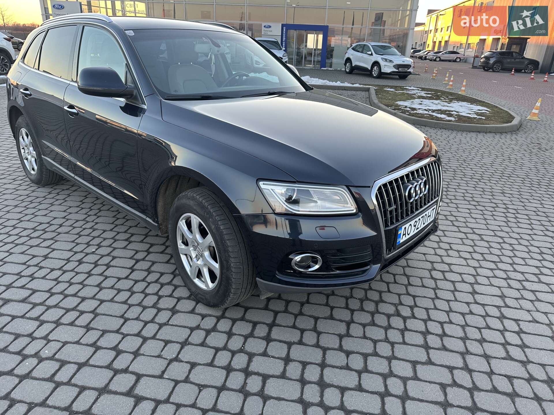 Audi Q5 2014 VIN WAUZZZ8R9FA050710 фото оголошення 3 з 18