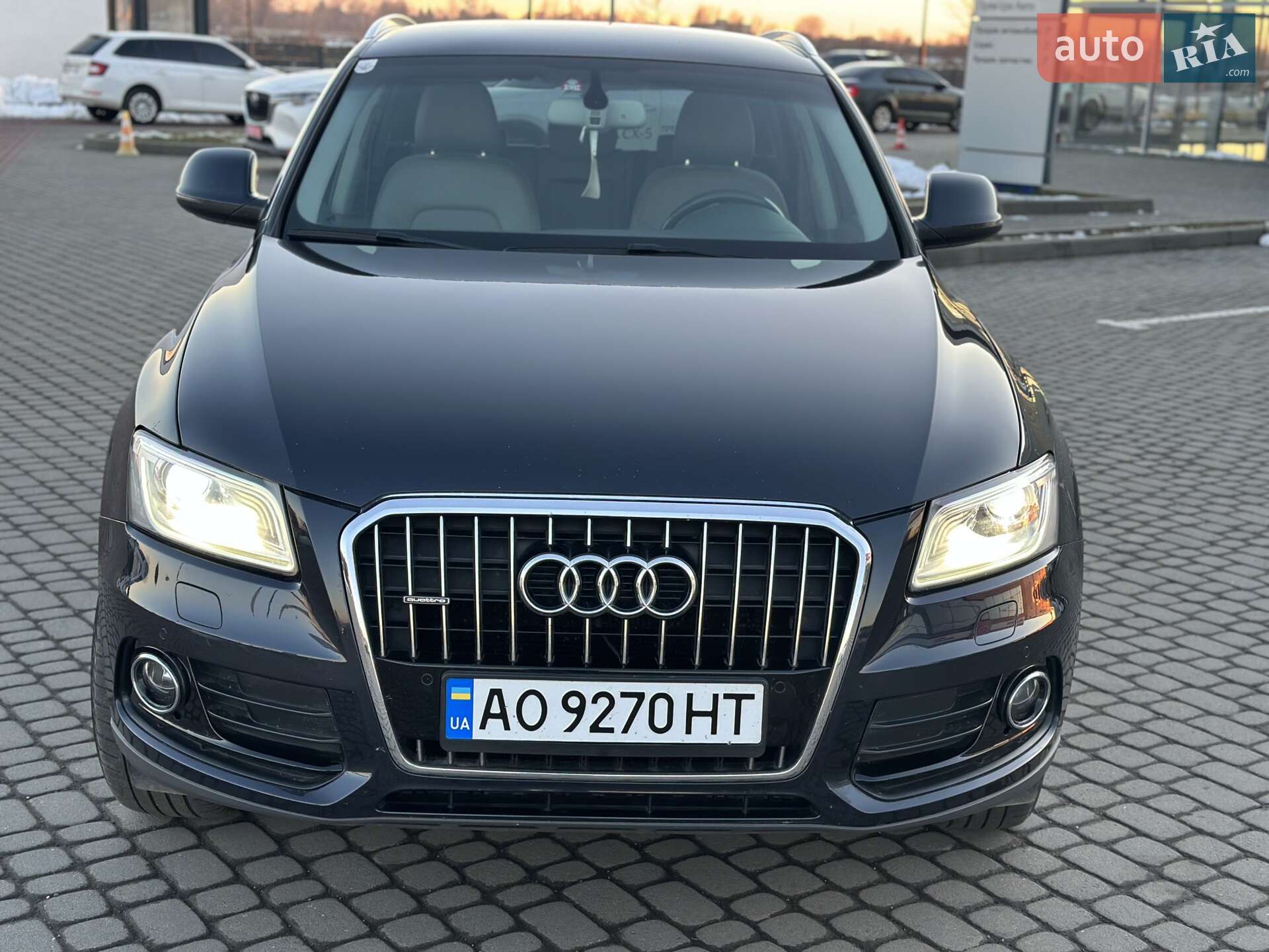 Audi Q5 2014 VIN WAUZZZ8R9FA050710 фото оголошення 10 з 18