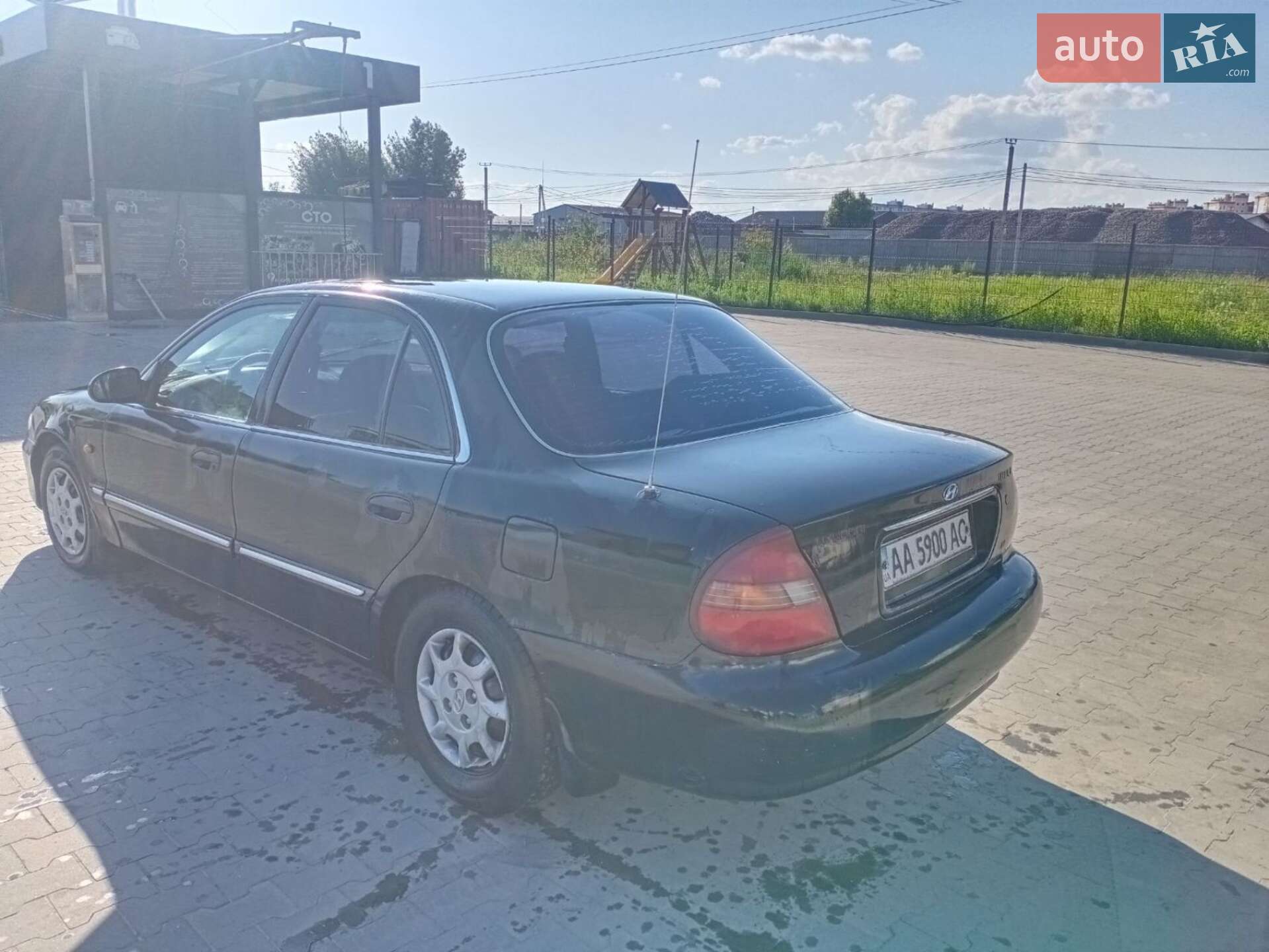Hyundai Sonata 1997 VIN KMHCF31FPVU773820 фото оголошення 3 з 13