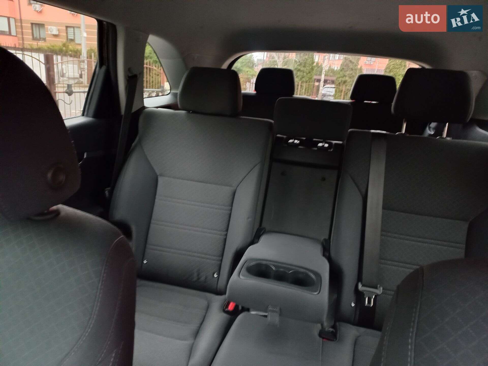 Kia Sorento 2019 VIN 5XYPGDA53KG591224 фото оголошення 37 з 43