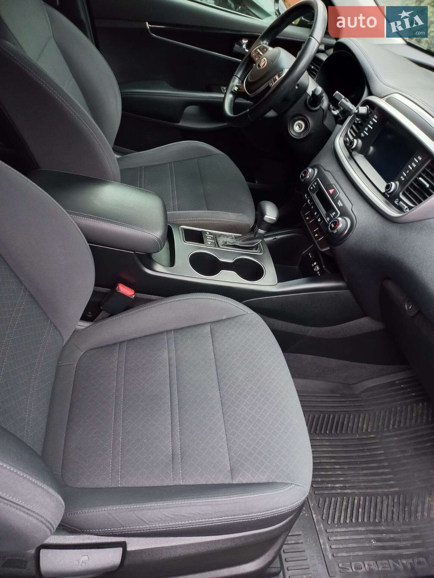 Kia Sorento 2019 VIN 5XYPGDA53KG591224 фото оголошення 42 з 43