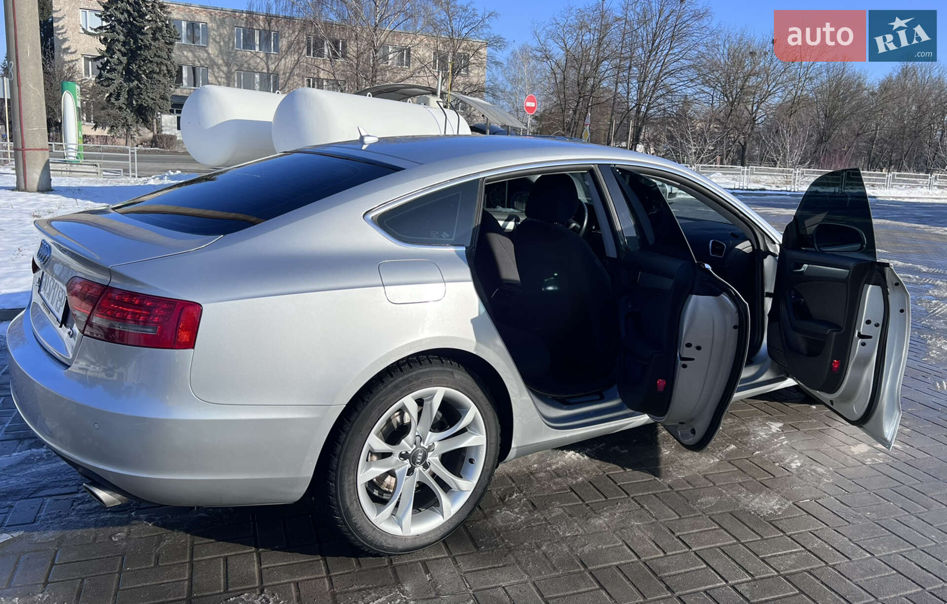 Audi A5 Sportback 2011 VIN WAUZZZ8T6BA051108 фото оголошення 6 з 16