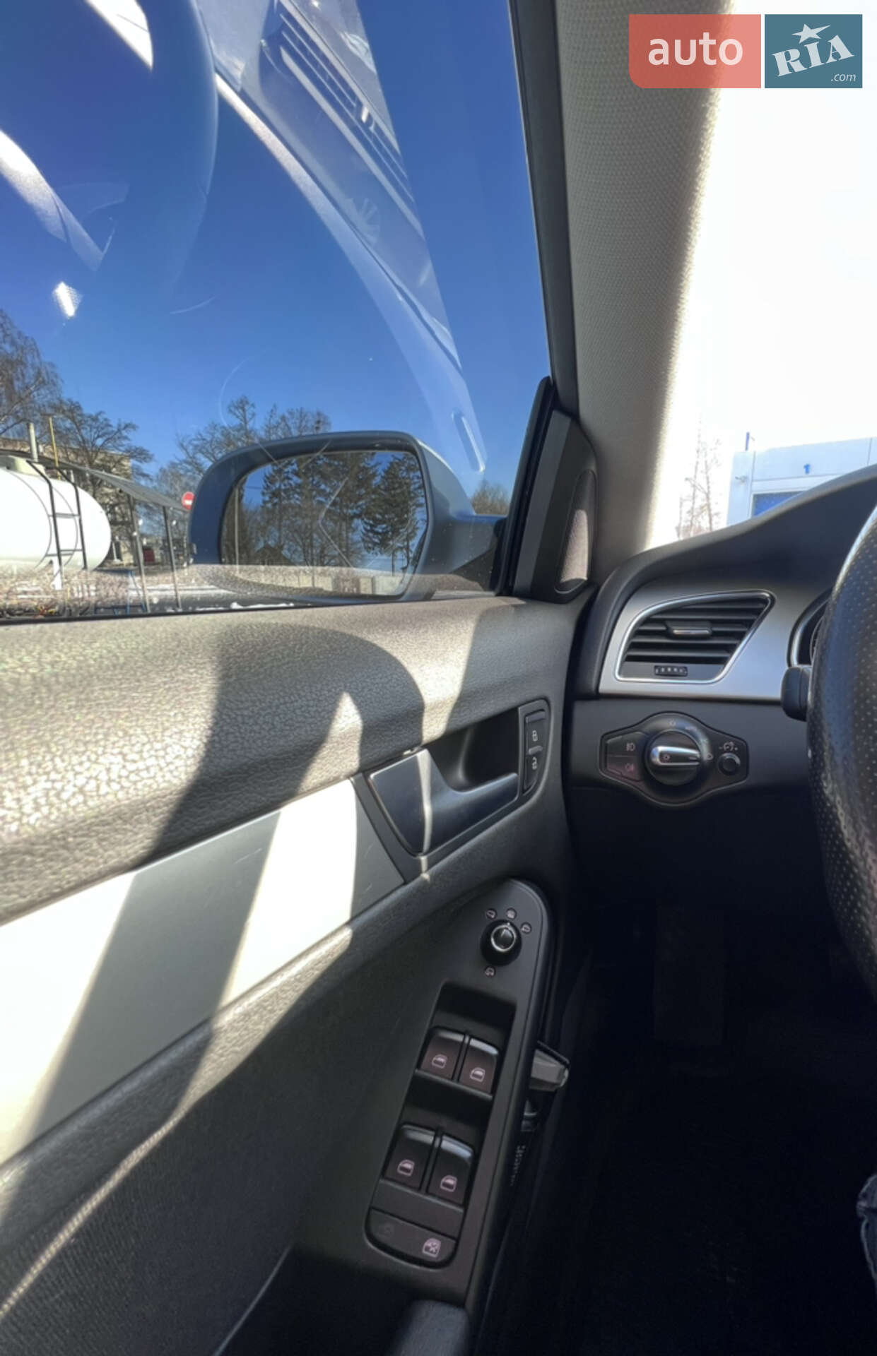 Audi A5 Sportback 2011 VIN WAUZZZ8T6BA051108 фото оголошення 15 з 16