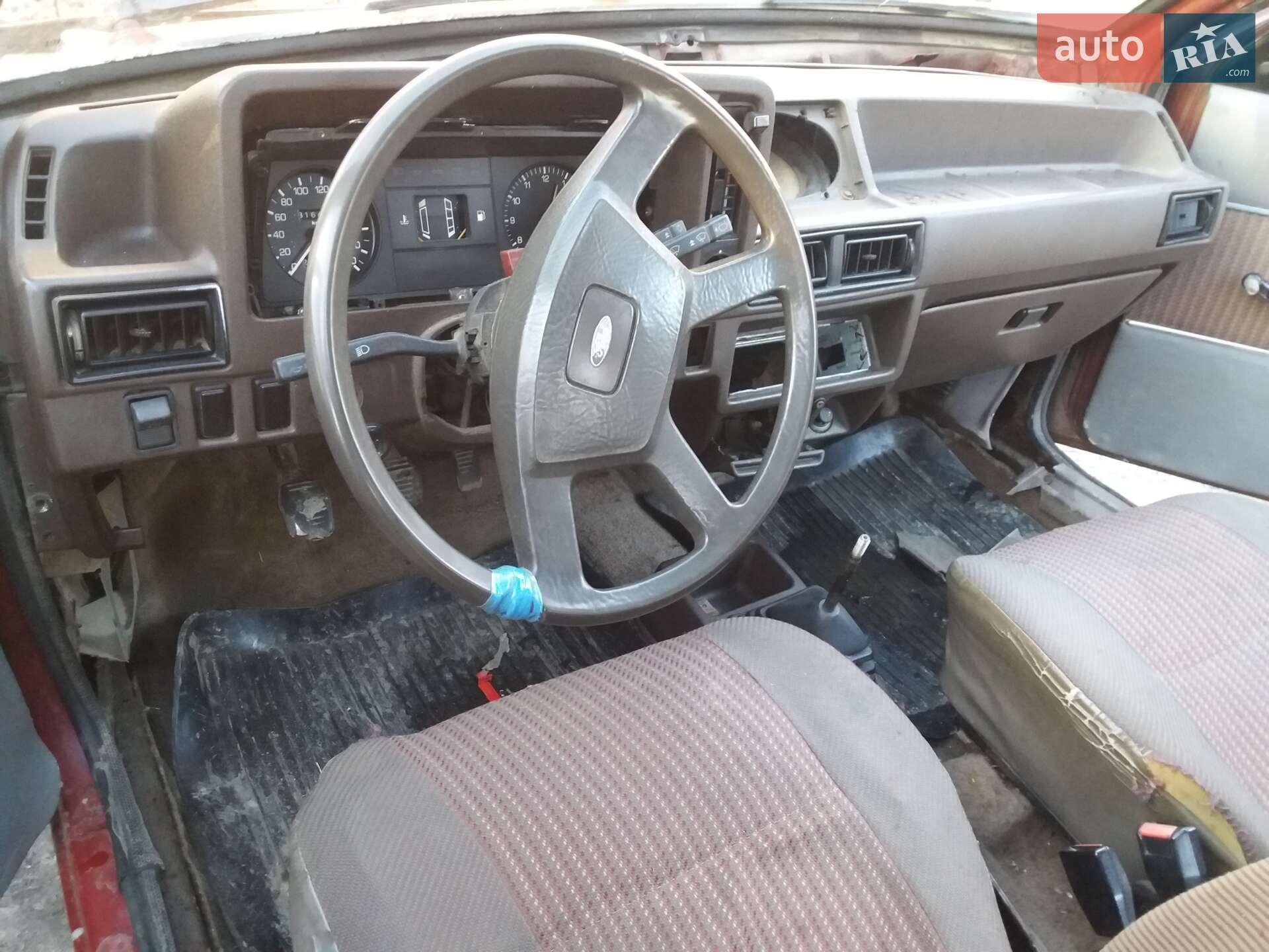 Ford Escort 1985 VIN WF0BXXGCABEL29109 фото оголошення 4 з 17
