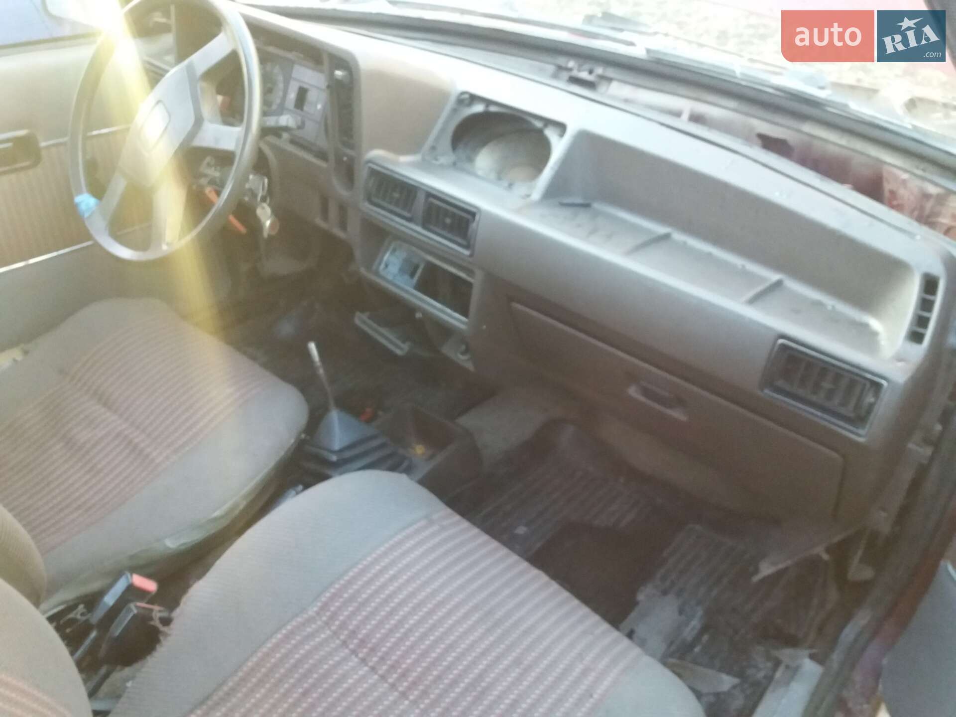 Ford Escort 1985 VIN WF0BXXGCABEL29109 фото оголошення 11 з 17