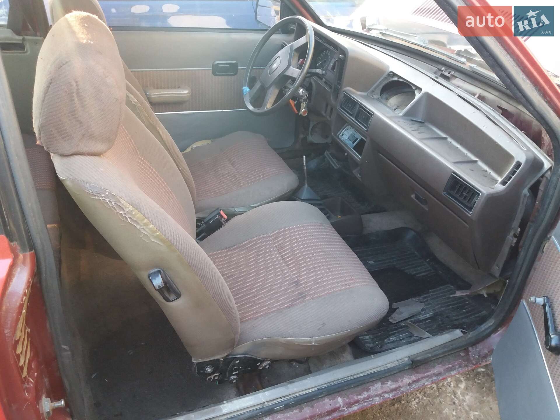 Ford Escort 1985 VIN WF0BXXGCABEL29109 фото оголошення 13 з 17