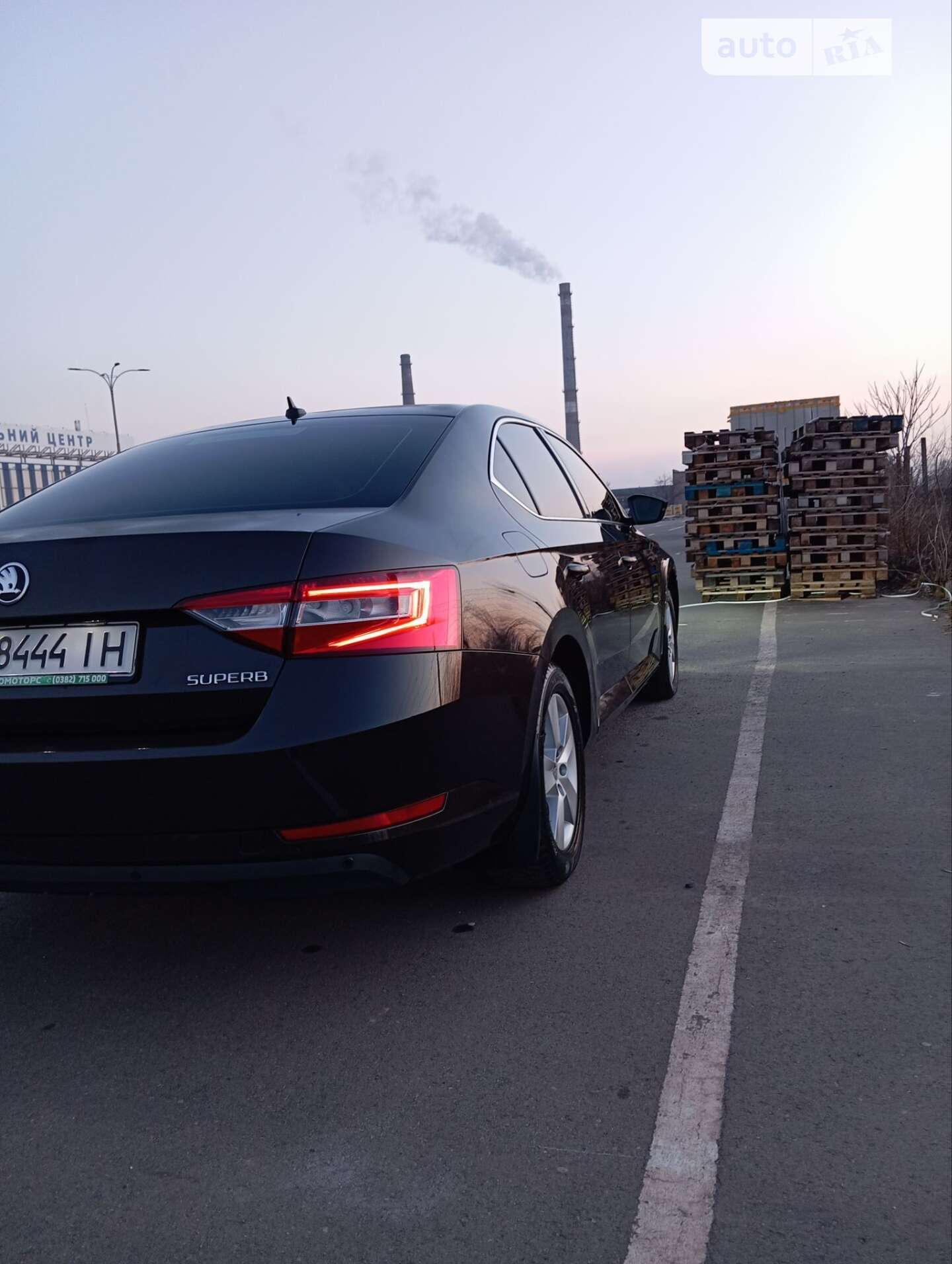 Skoda Superb 2016 VIN TMBAL4NPXGB300250 фото оголошення 3 з 14