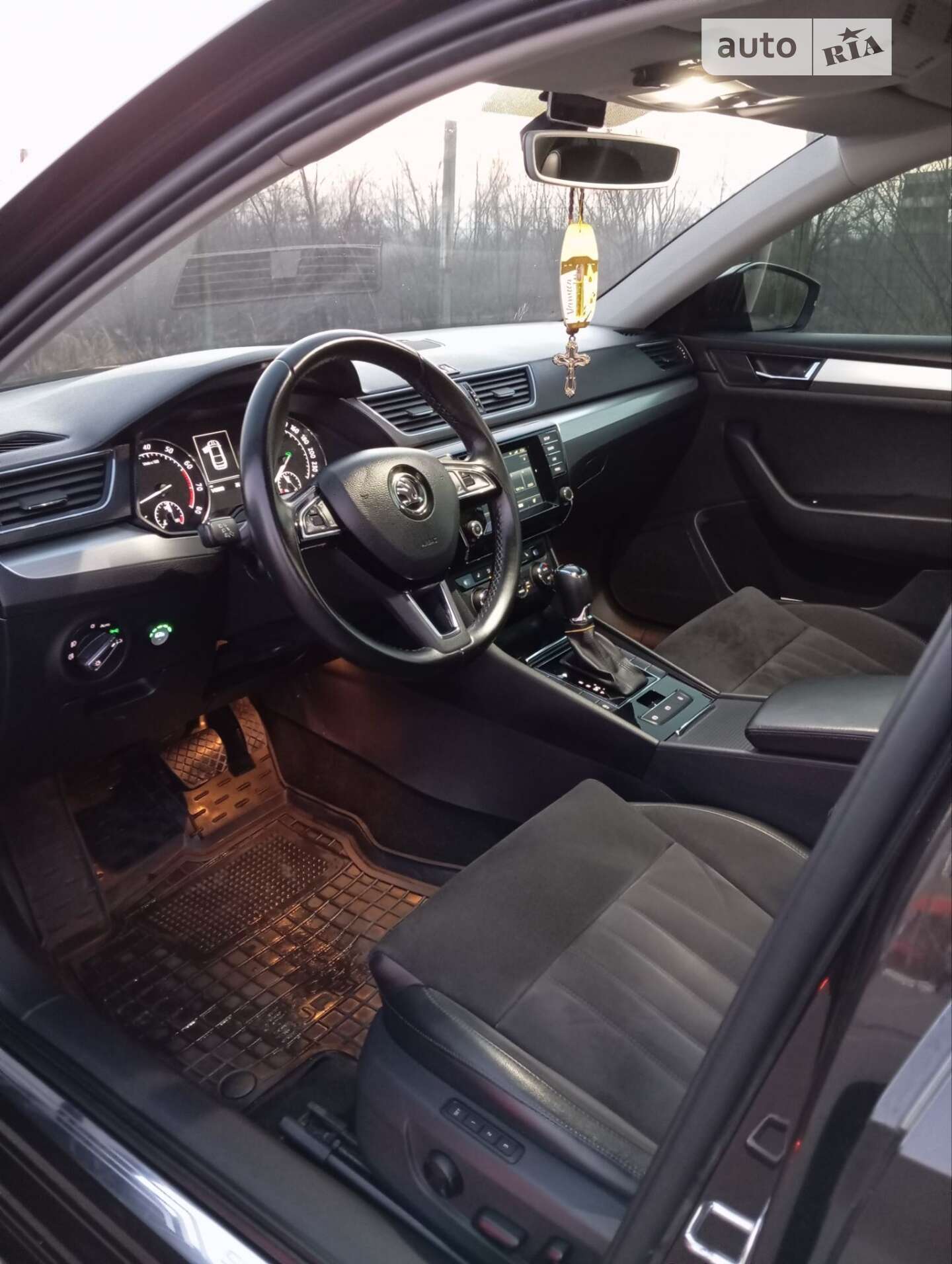 Skoda Superb 2016 VIN TMBAL4NPXGB300250 фото оголошення 9 з 14