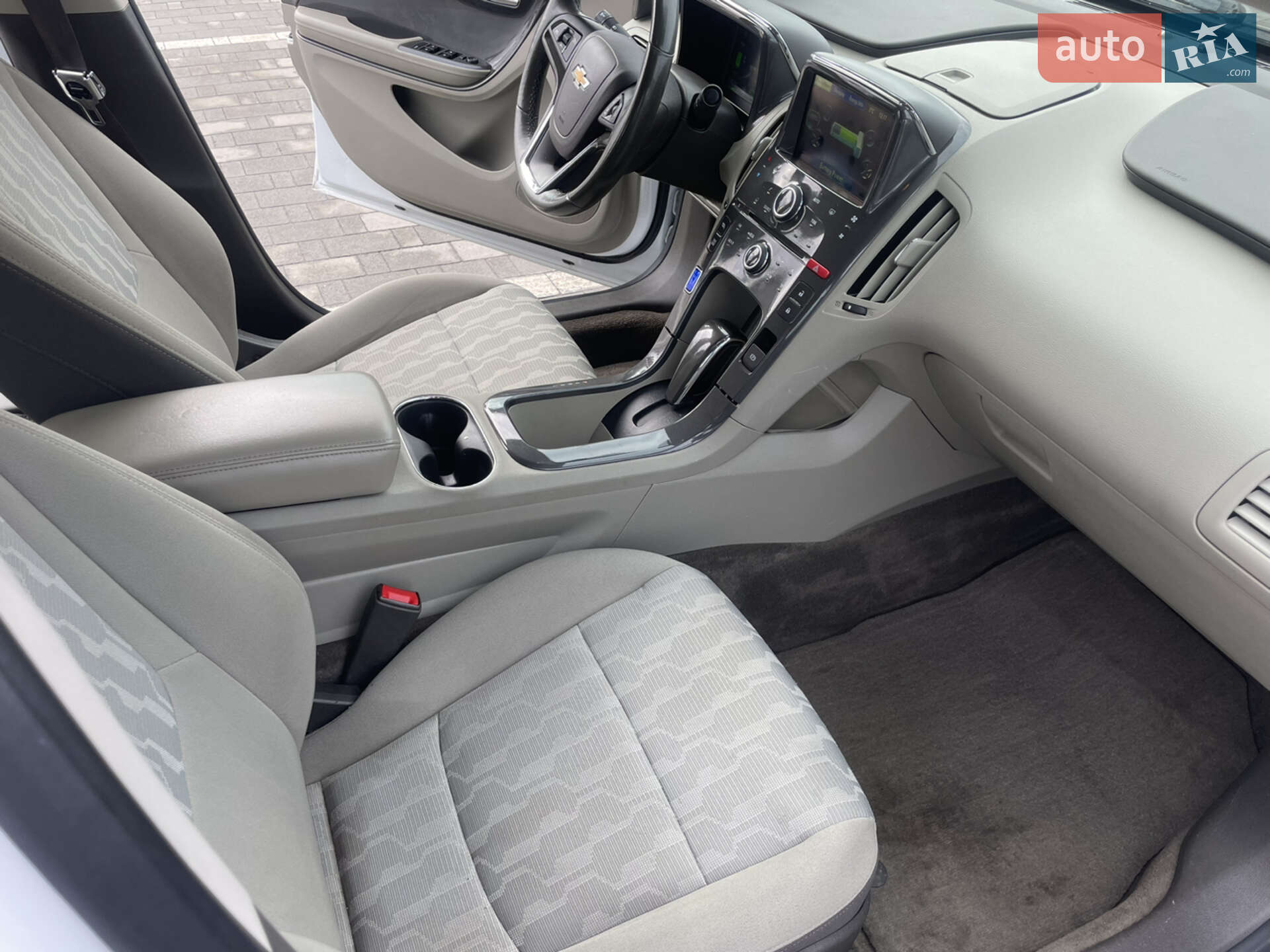 Chevrolet Volt 2014 VIN 1G1RC6E46FU103219 фото оголошення 46 з 49