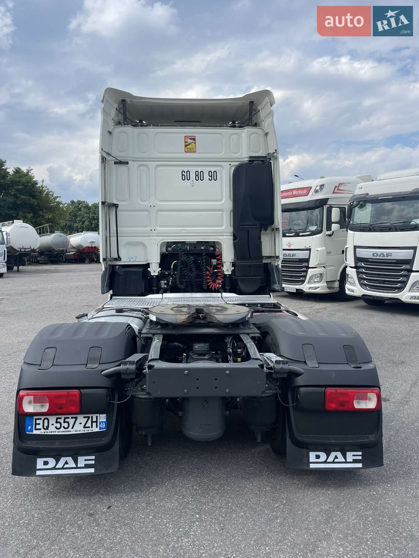 DAF XF 106 2017 VIN XLRTEH4300G174559 фото оголошення 4 з 34