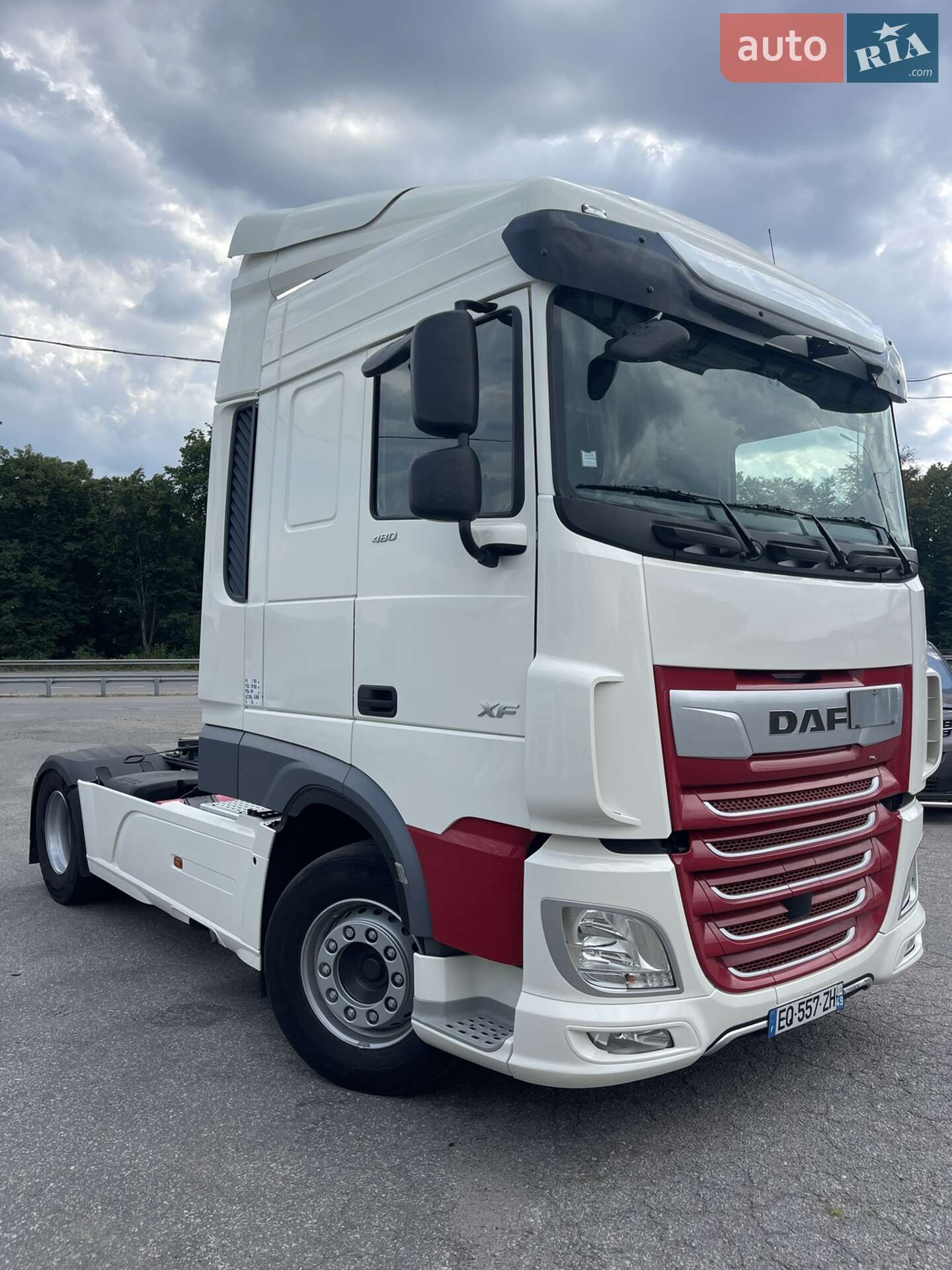 DAF XF 106 2017 VIN XLRTEH4300G174559 фото оголошення 14 з 34