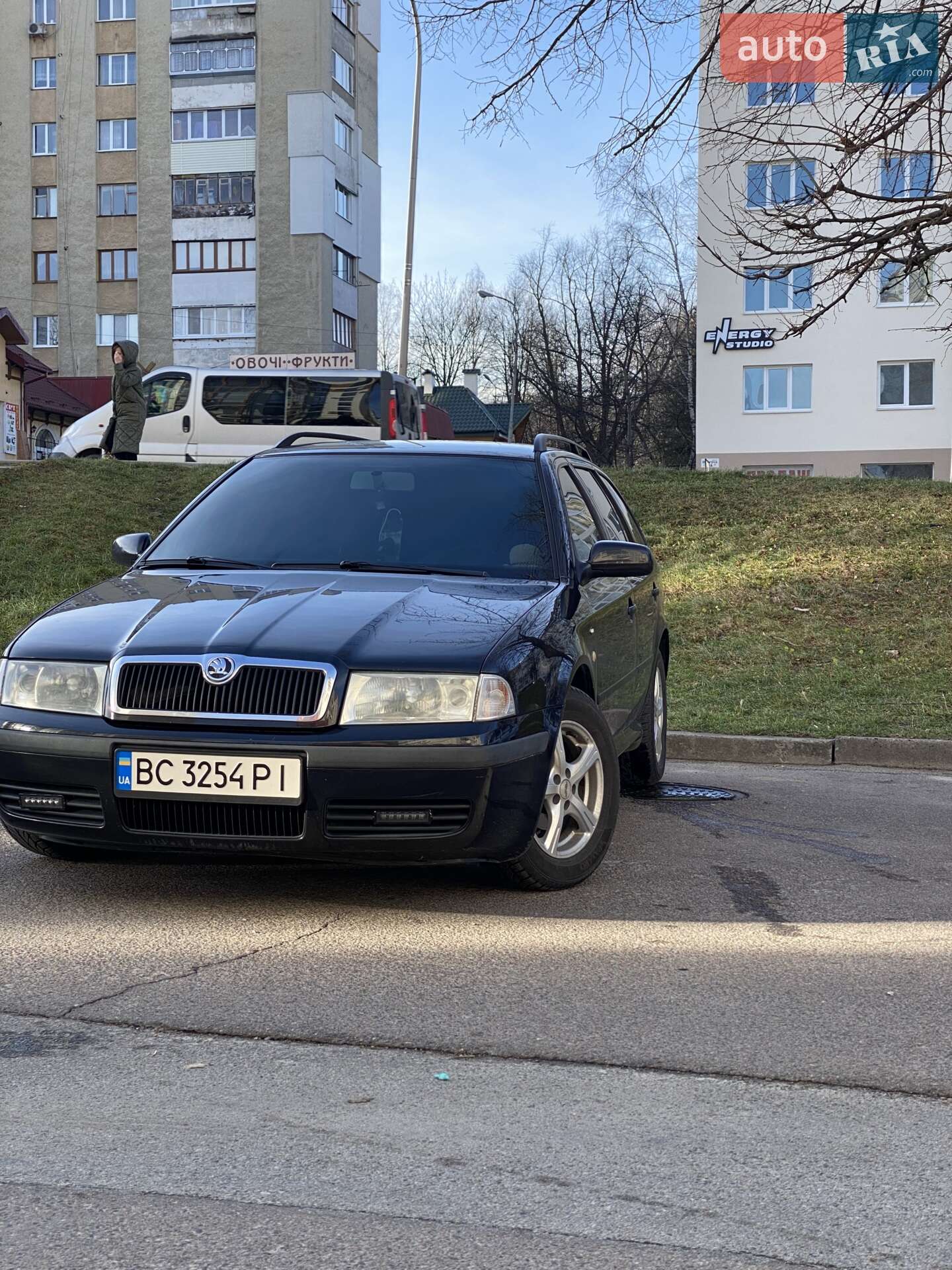 Skoda Octavia 2002 VIN TMBHX41U922619579 фото оголошення 2 з 17