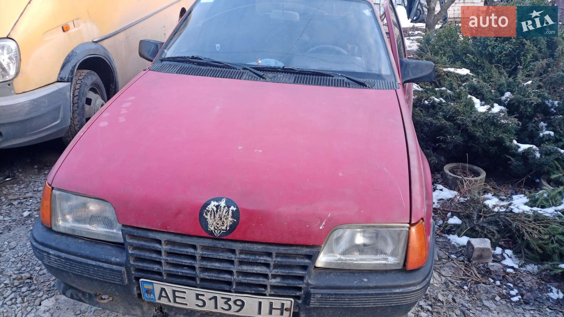 Opel Kadett 1987 VIN W0L000034H2526806 фото оголошення 3 з 5