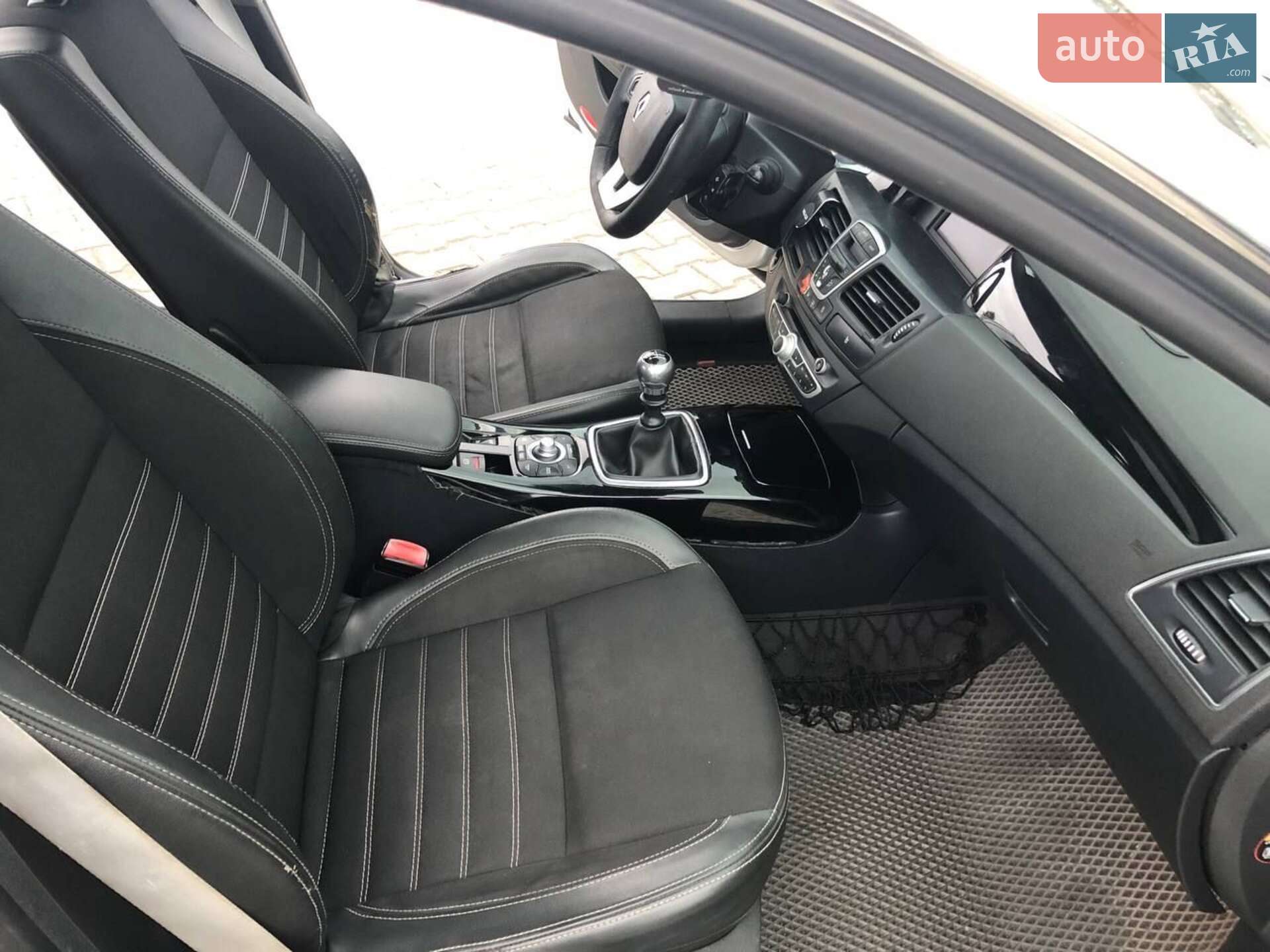 Renault Laguna 2012 VIN VF1KT1RG647518499 фото оголошення 15 з 24